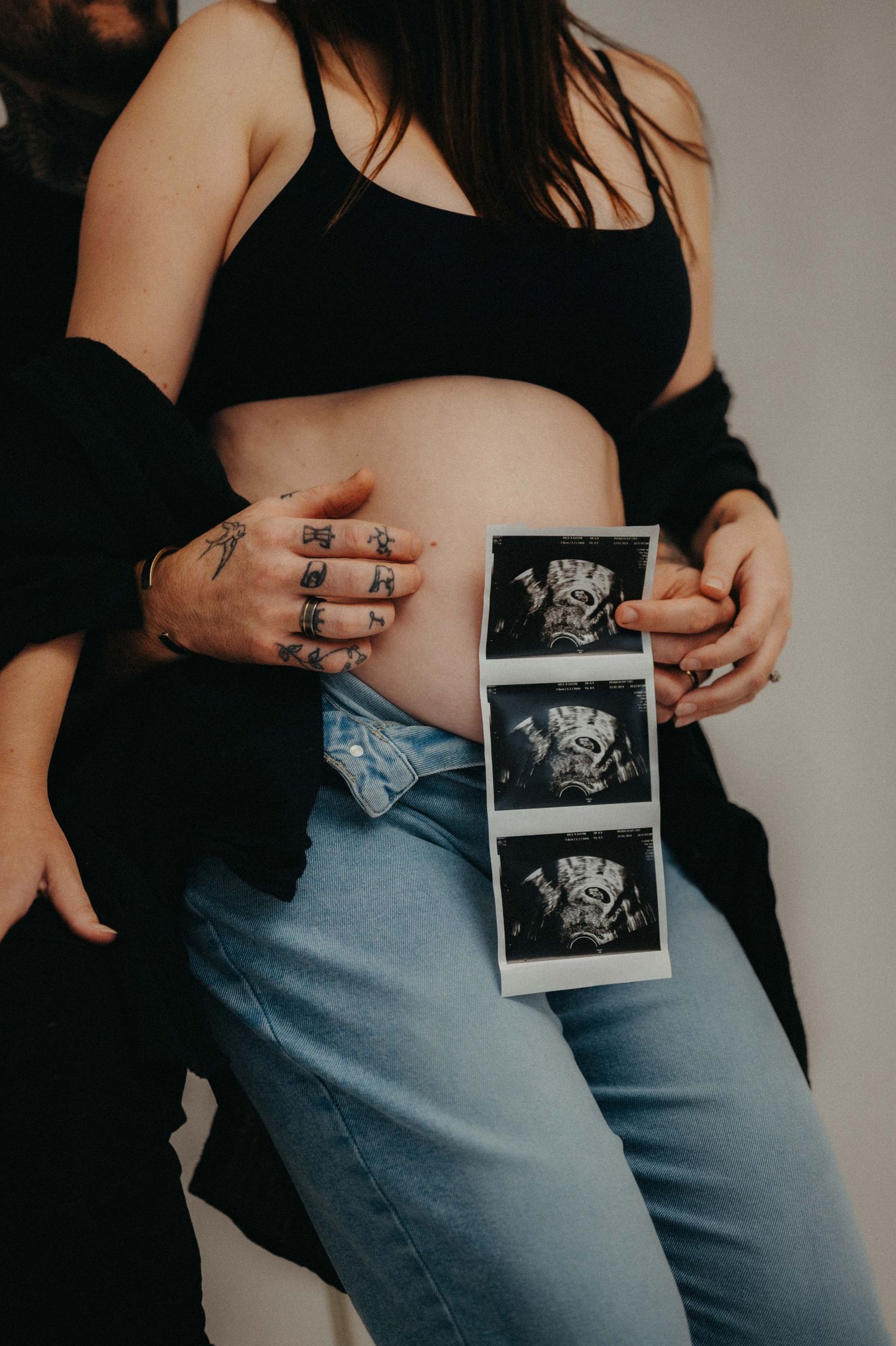 Announcement photos of a beautiful couple expecting there first baby