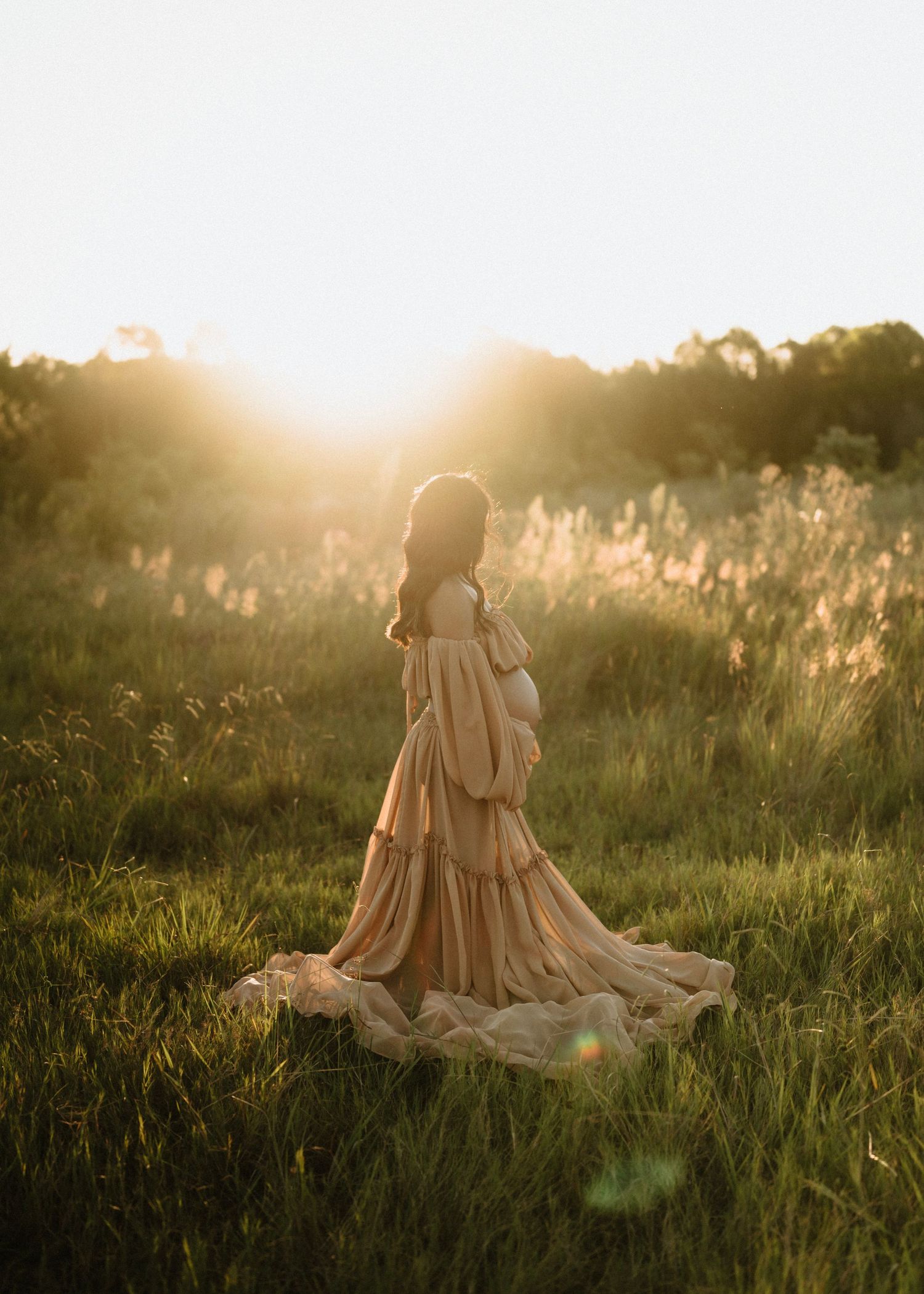 Penrith maternity session outdoors at sunset
