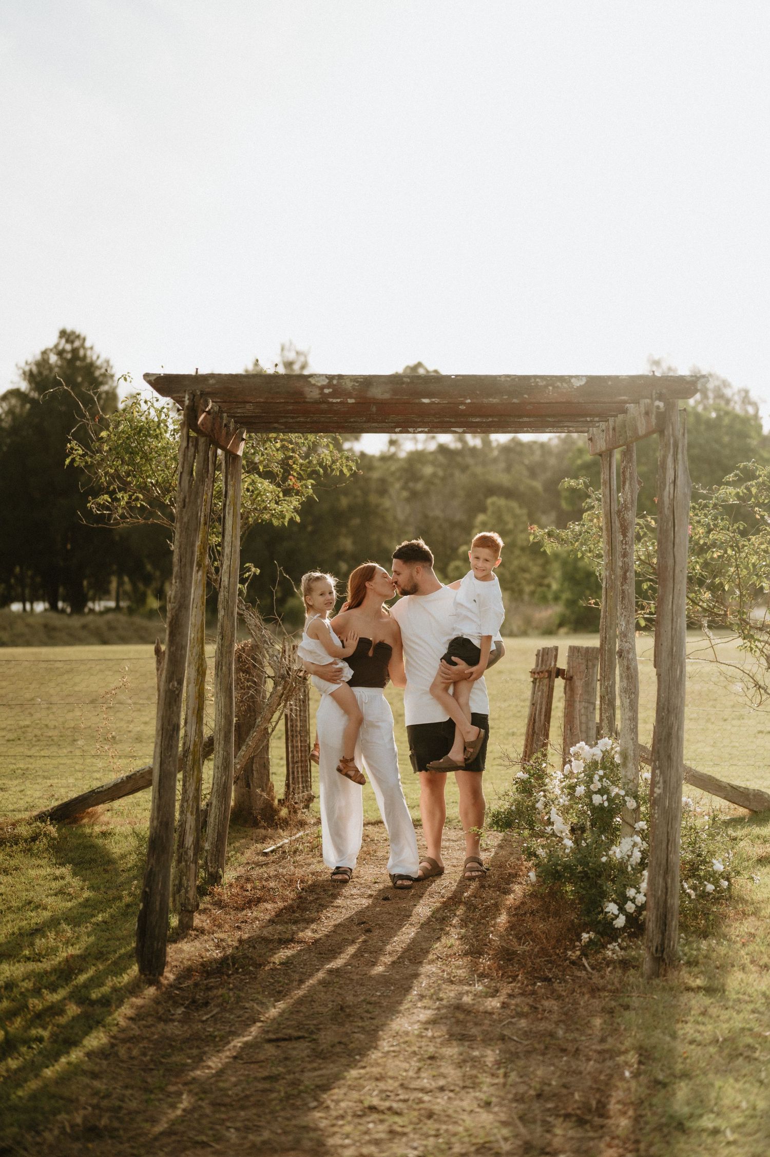 Hawkesbury family session outdoors at sunset