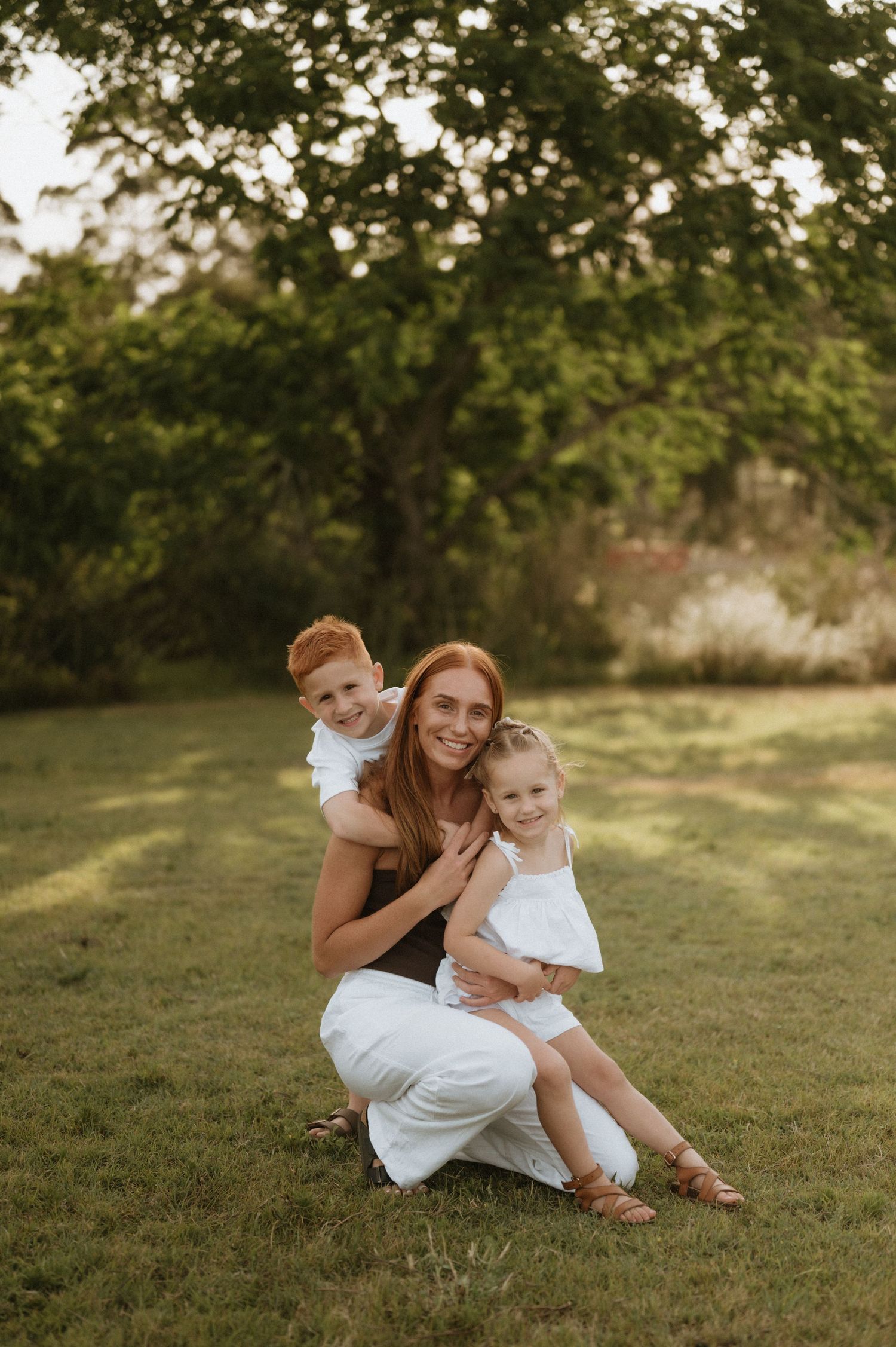 Hawkesbury family session outdoors at sunset