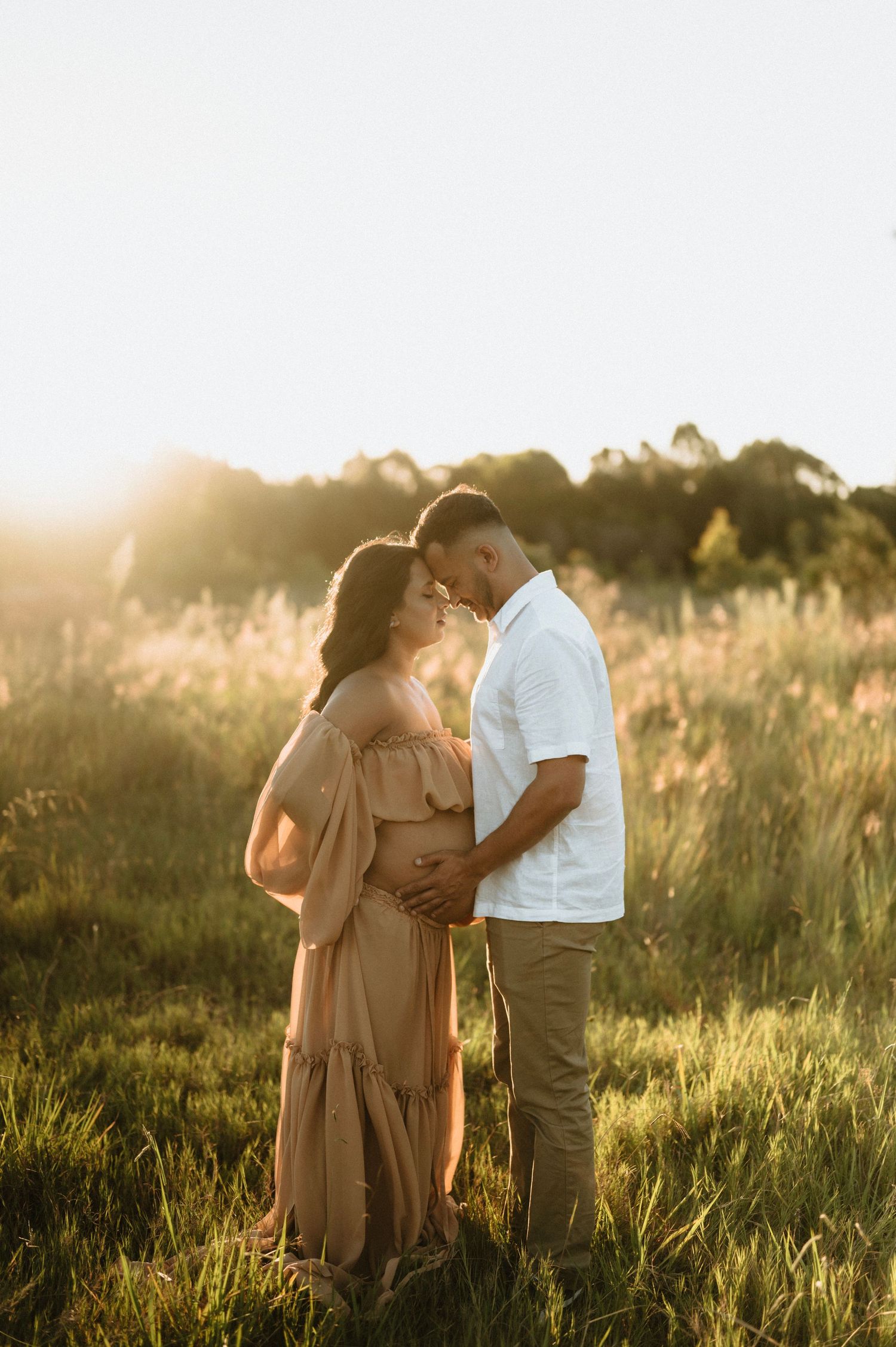 Penrith maternity session outdoors at sunset