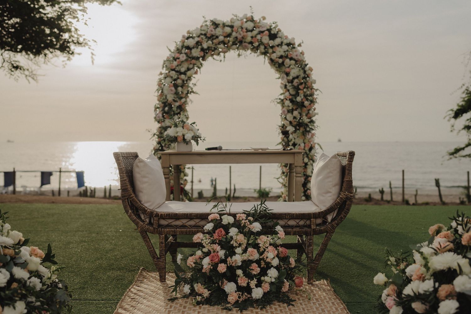 altar de bodas en santa marta colombia