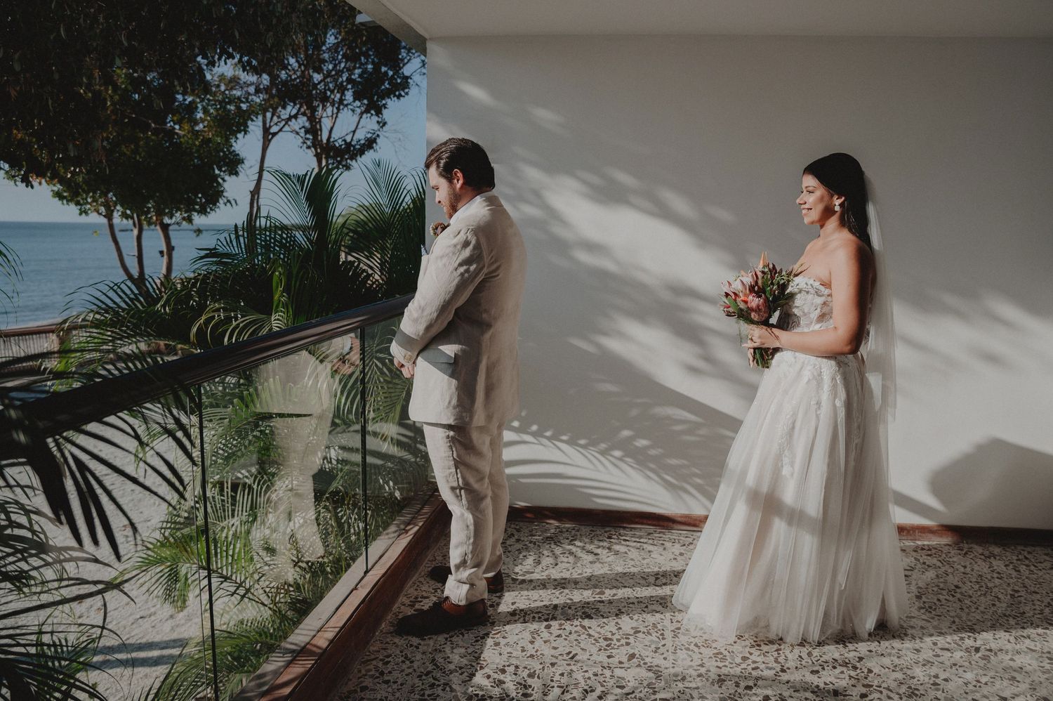 first look de la novia en casa vela santa marta