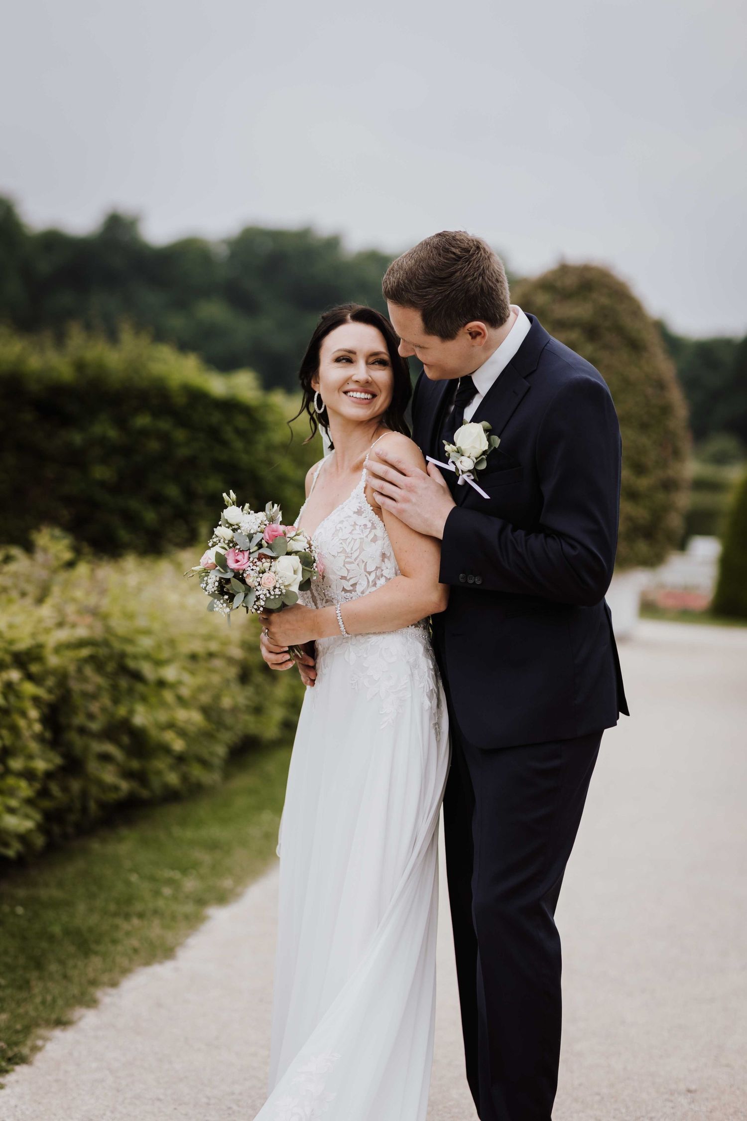 emotionale und romantische Hochzeit Schloss Ludwigsburg, Favotite Schloss, Blühendes Barock