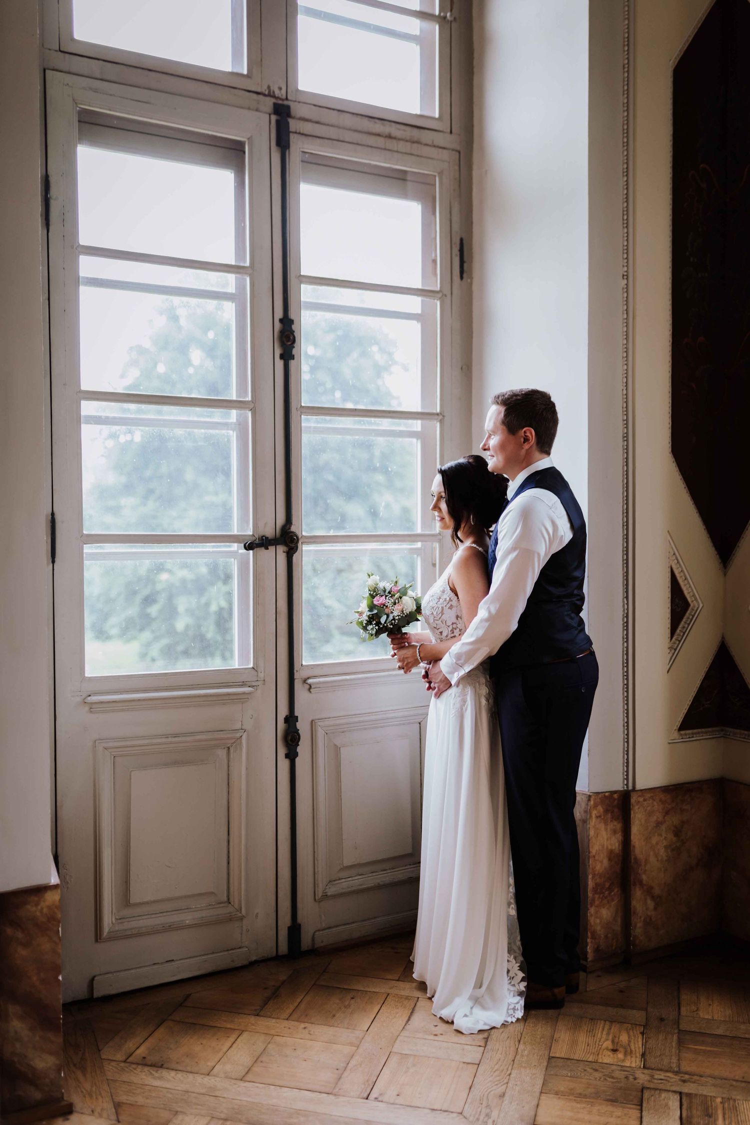 emotionale und romantische Hochzeit Schloss Ludwigsburg, Favotite Schloss, Blühendes Barock
