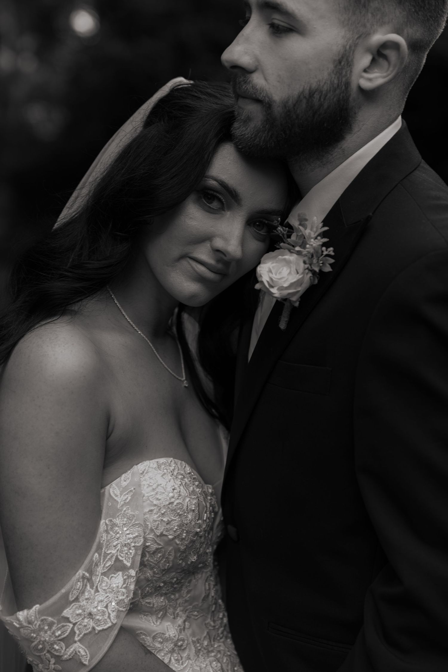 bride and groom portraits