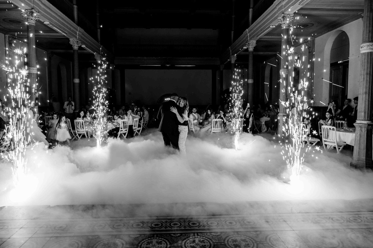 couple de mariés ouverture de bal