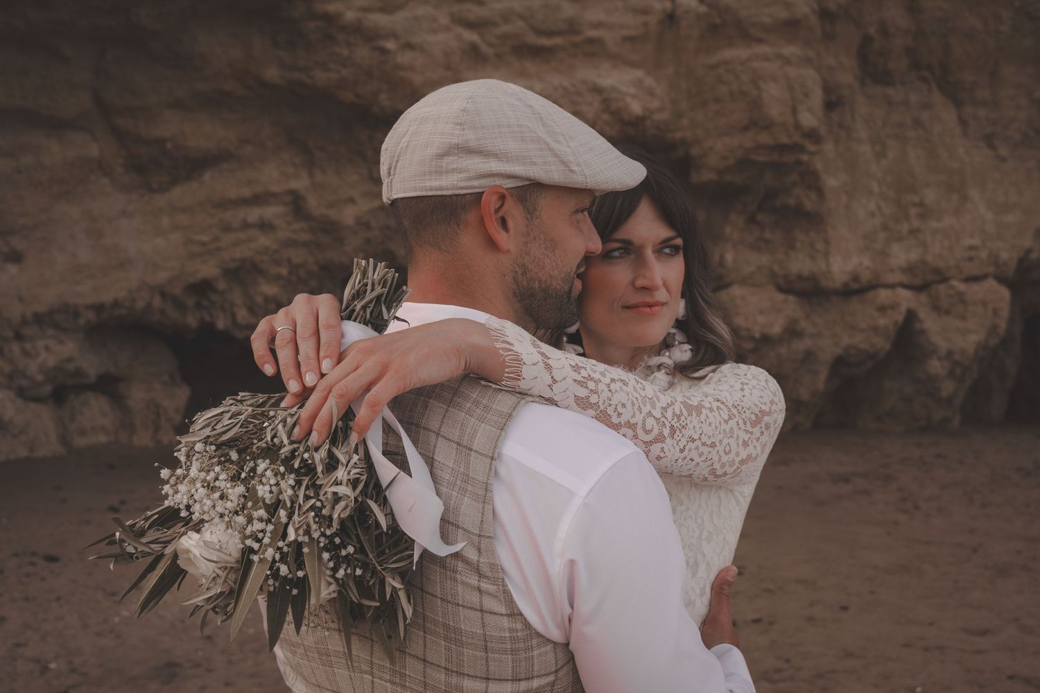 Wedding photoshoot at Praia Dona Ana, Algarve Portugal