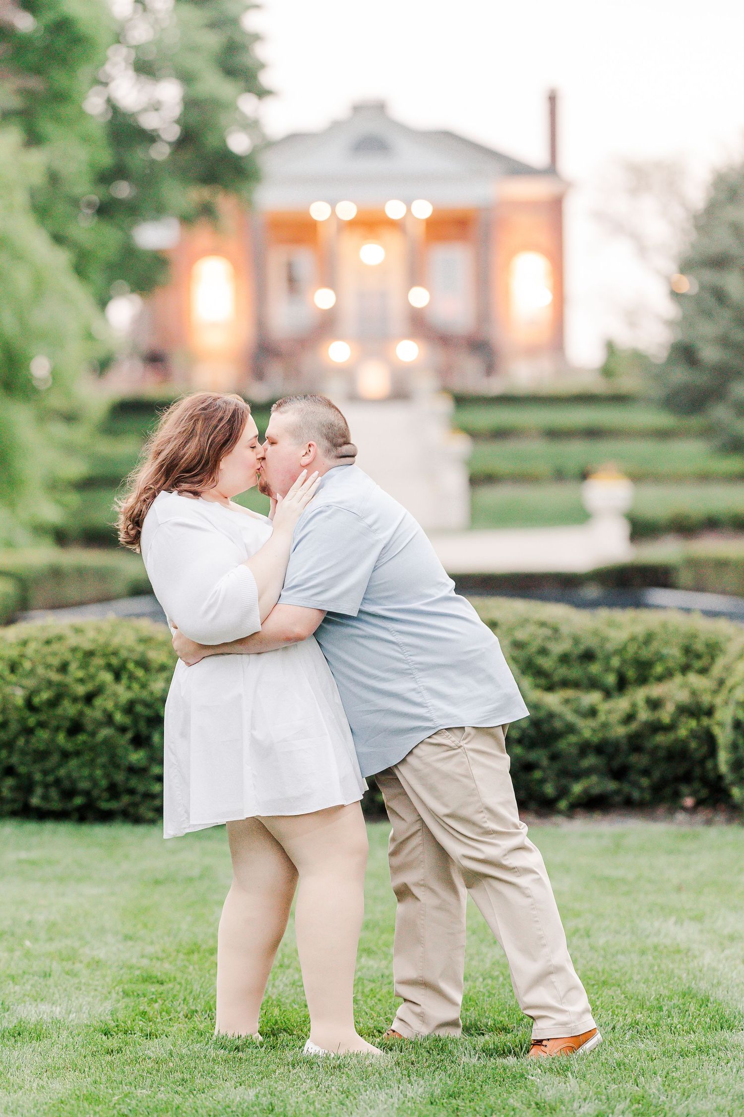Cantigny Park Spring Engagement Session