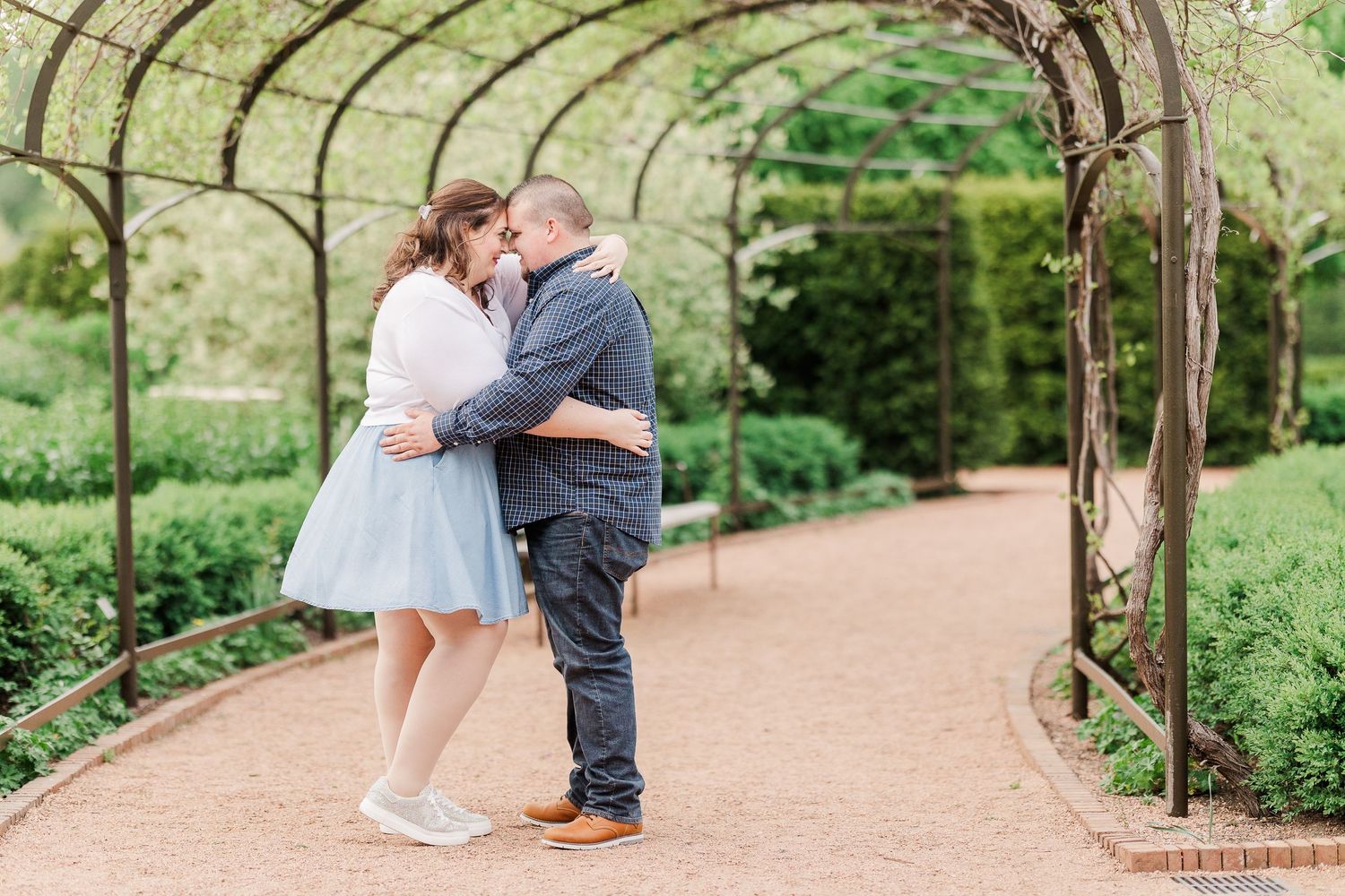 Cantigny Park Spring Engagement Session