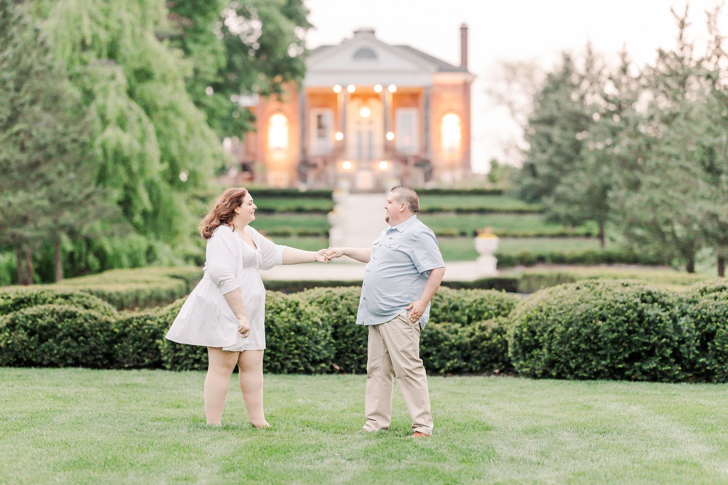Cantigny Park Spring Engagement Session