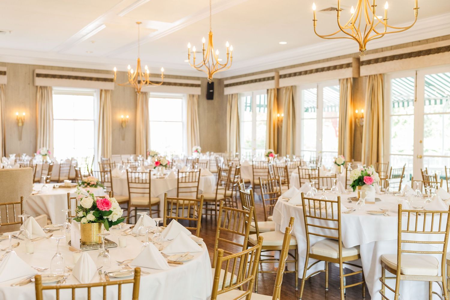 Michelle + Randy | A Classic Summer Wedding at Dunham Woods Riding Club, Wayne, Illinois