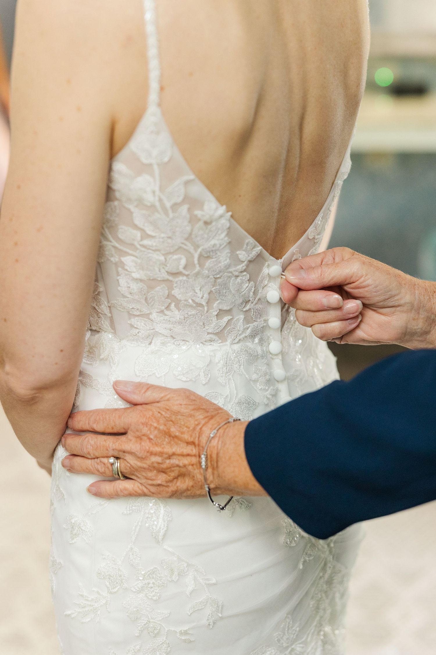 Michelle + Randy | A Classic Summer Wedding at Dunham Woods Riding Club, Wayne, Illinois