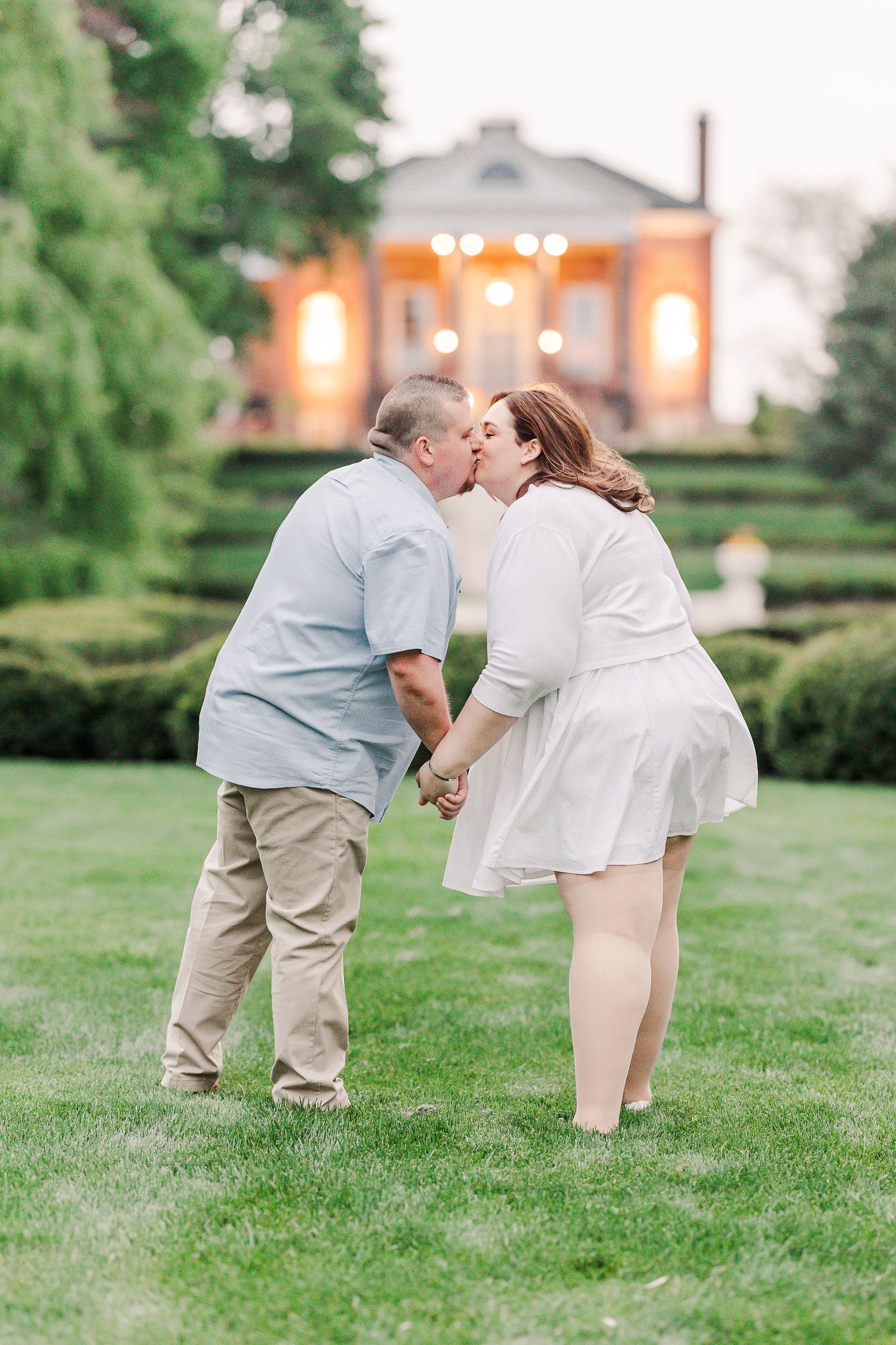 Cantigny Park Spring Engagement Session