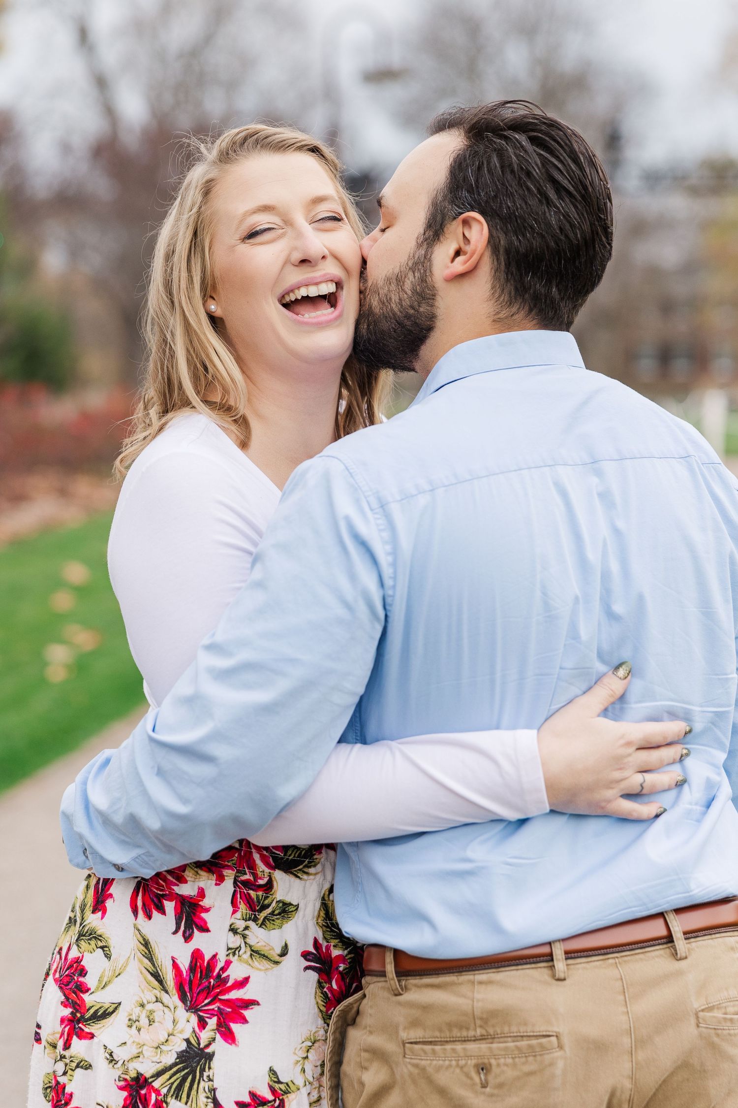Couple Hug at Cantigny park in Wheaton IL