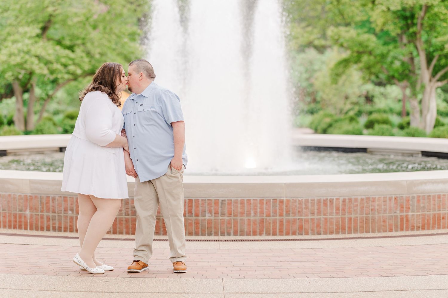 Cantigny Park Spring Engagement Session