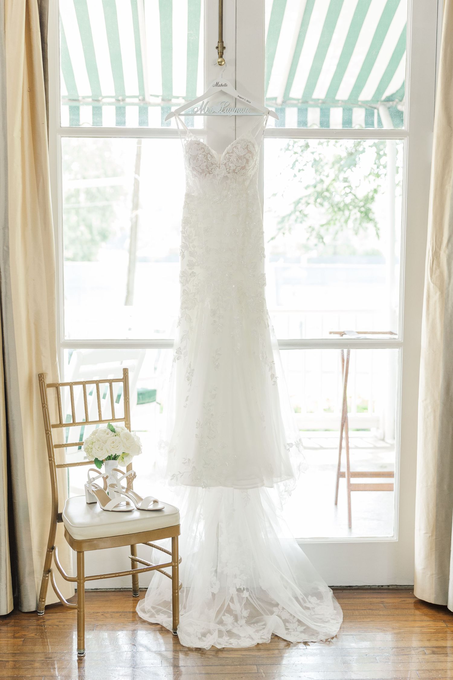 Michelle + Randy | A Classic Summer Wedding at Dunham Woods Riding Club, Wayne, Illinois