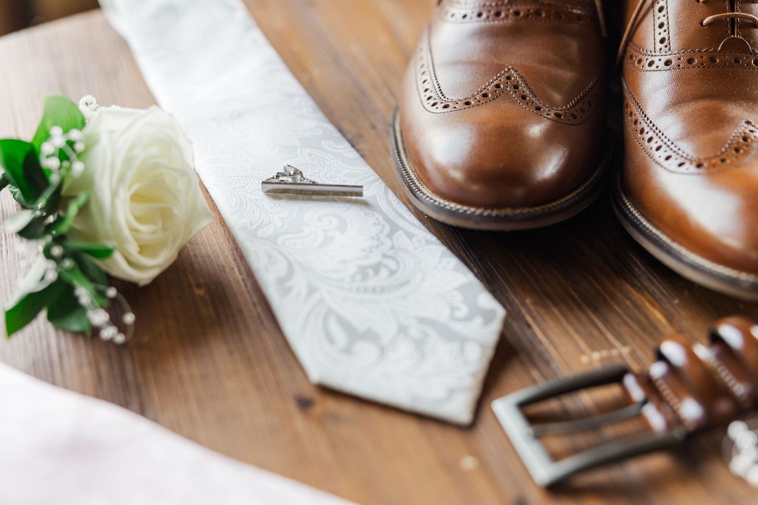 Michelle + Randy | A Classic Summer Wedding at Dunham Woods Riding Club, Wayne, Illinois