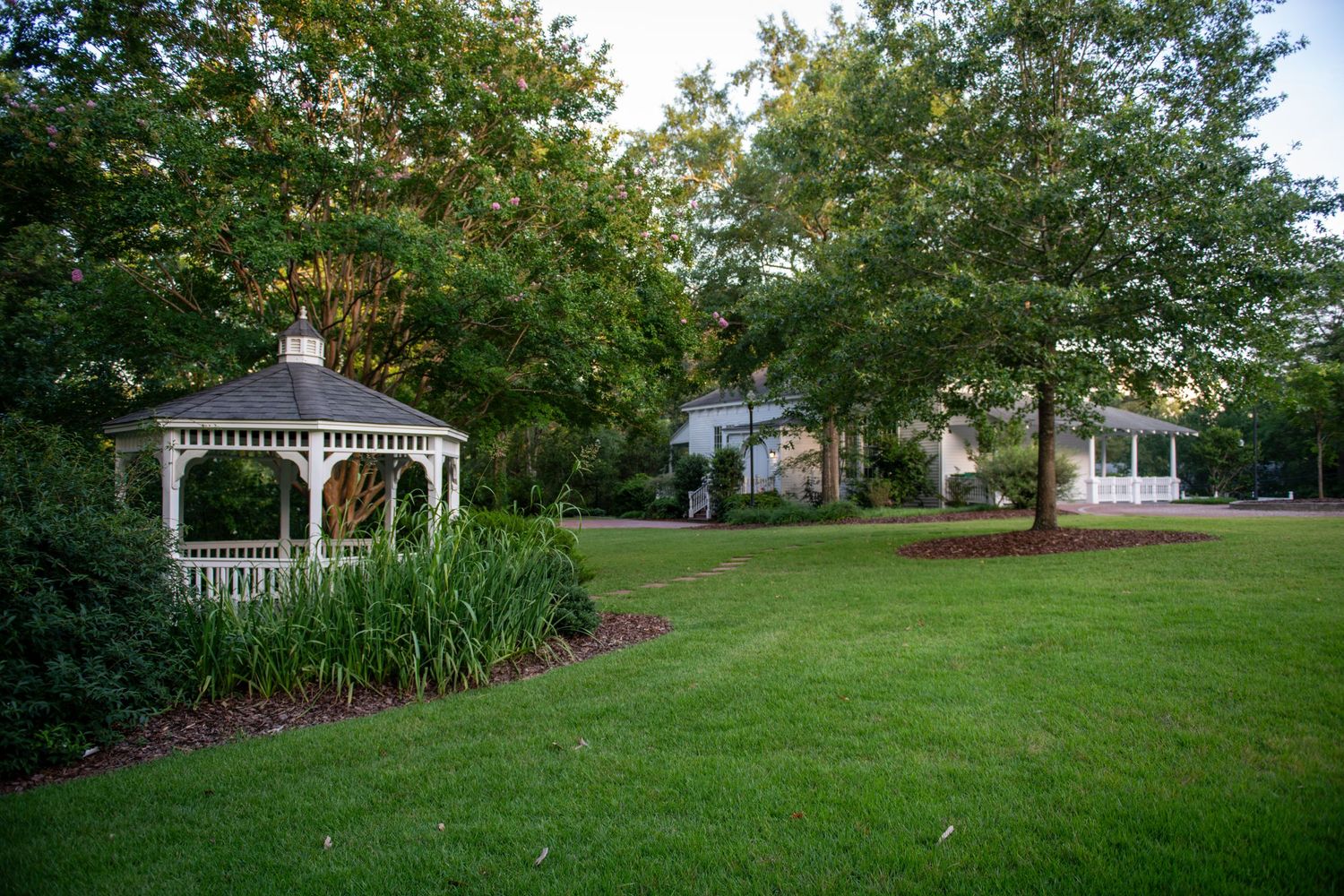 Leonard L. Price Gardens in Lexington SC, a beautiful outdoor family photo location with greenery, flowers, and natural light.