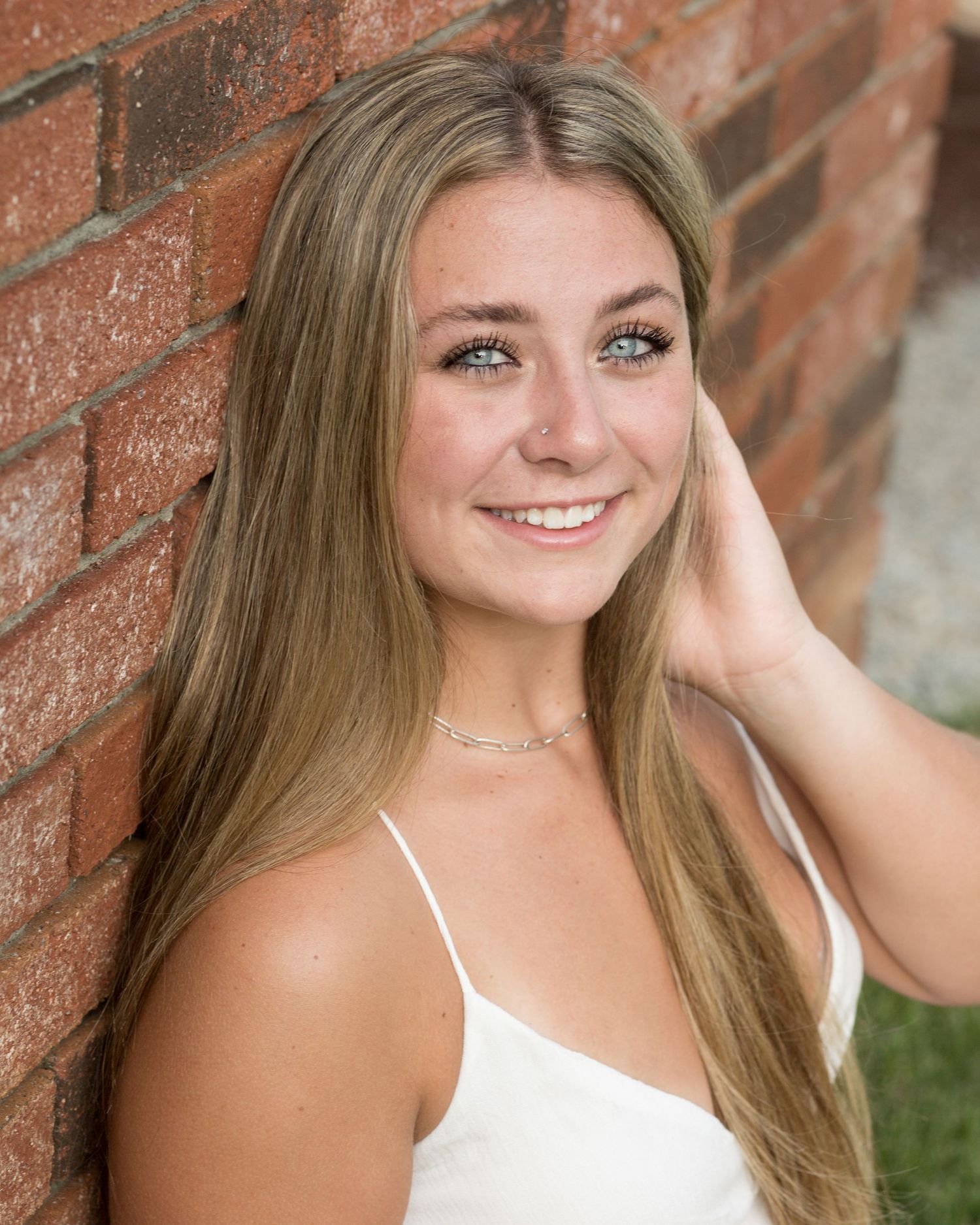 Portrait Sessions with Olivia Jean Williams. She is located in Citrus and Hernando County Florida.