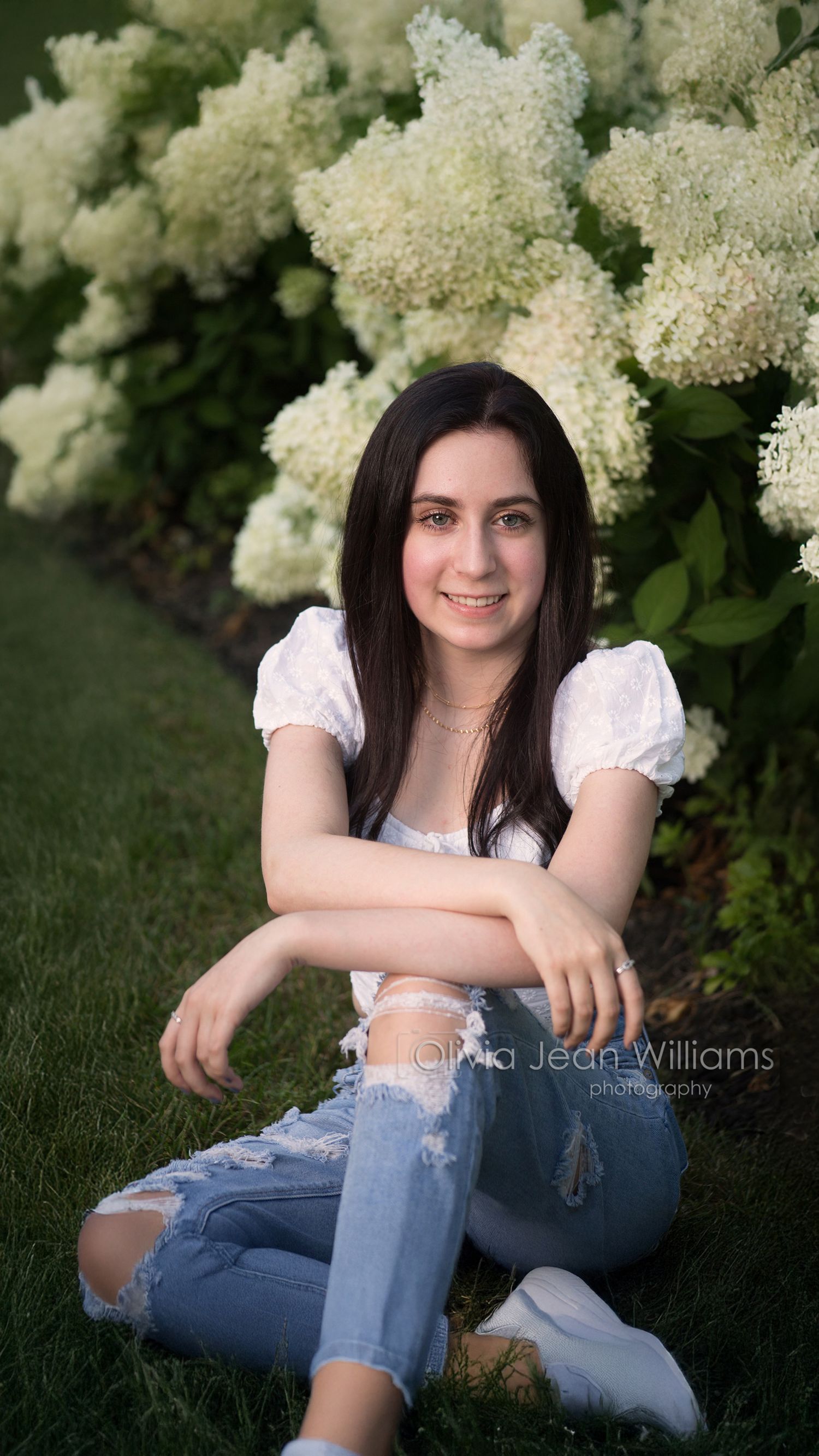 Portrait Sessions with Olivia Jean Williams. She is located in Citrus and Hernando County Florida.