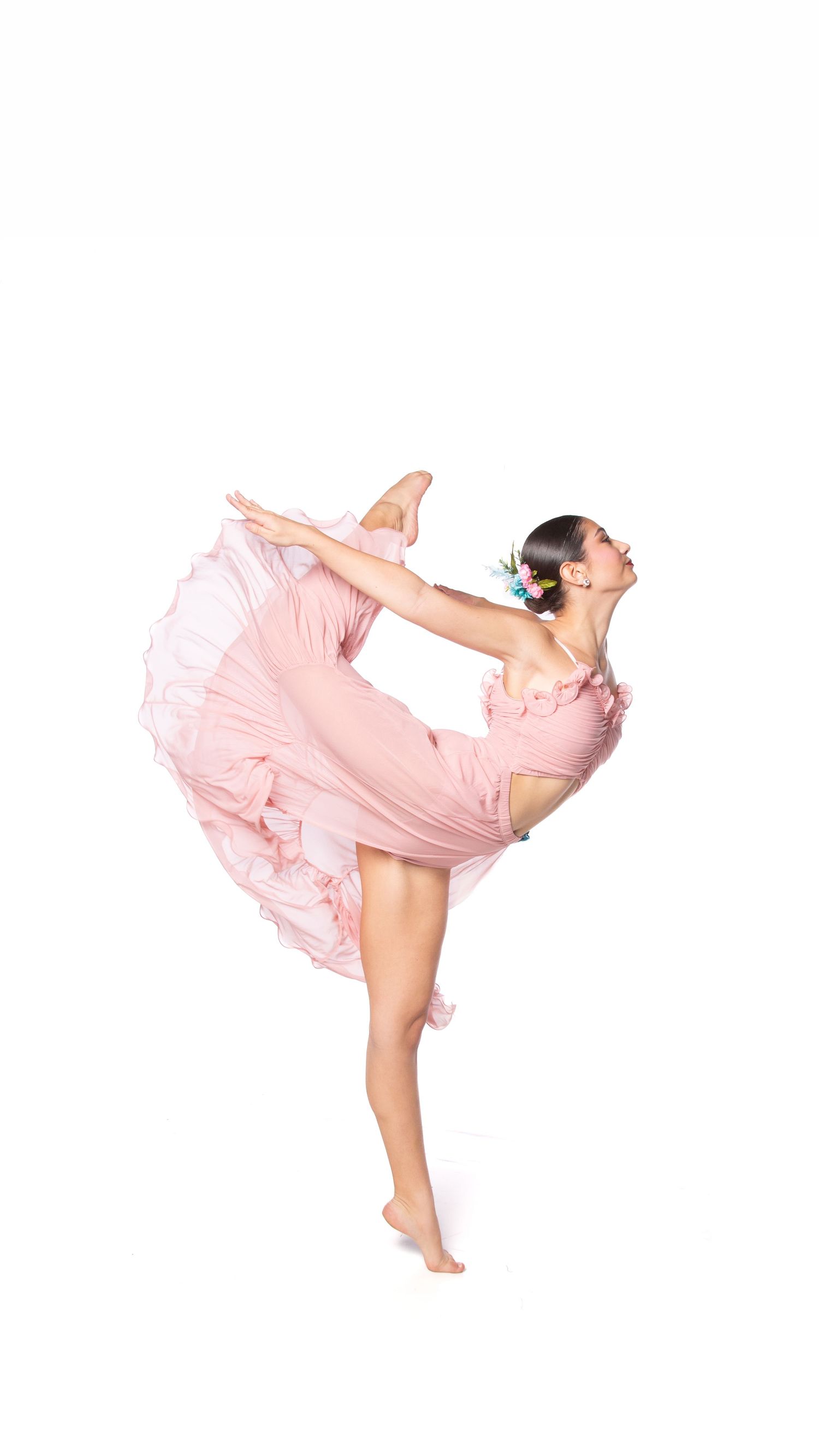 Dance Portrait Sessions with Olivia Jean Williams. She is located in Citrus and Hernando County Florida.