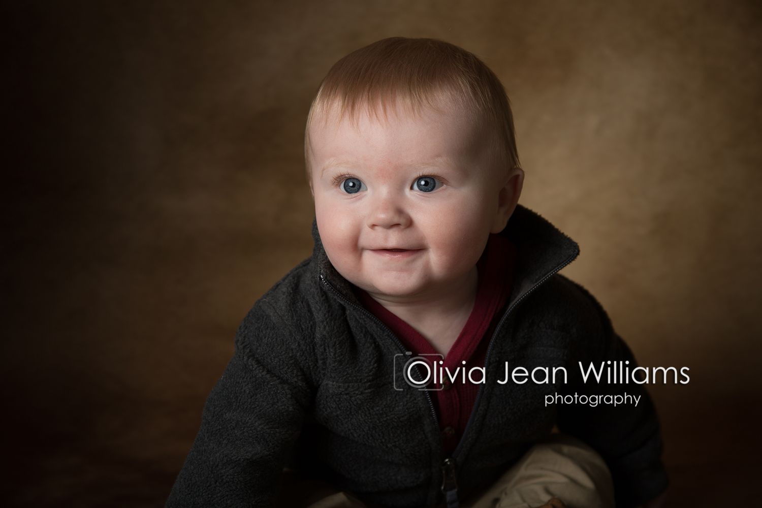 Portrait Sessions with Olivia Jean Williams. She is located in Citrus and Hernando County Florida.
