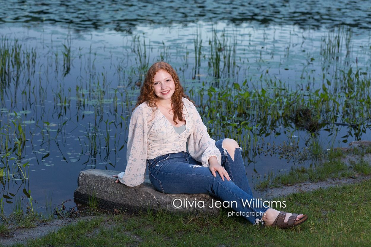 Portrait Sessions with Olivia Jean Williams. She is located in Citrus and Hernando County Florida.