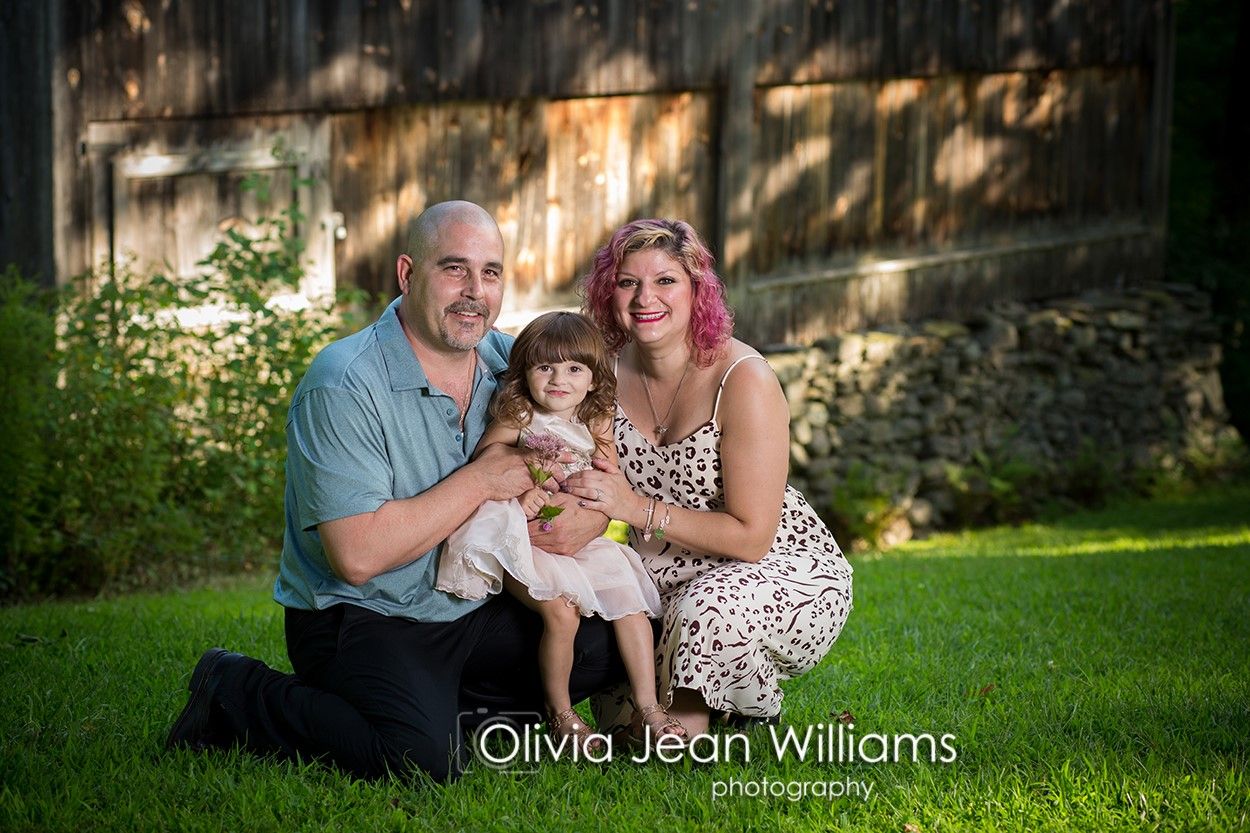 Portrait Sessions with Olivia Jean Williams. She is located in Citrus and Hernando County Florida.