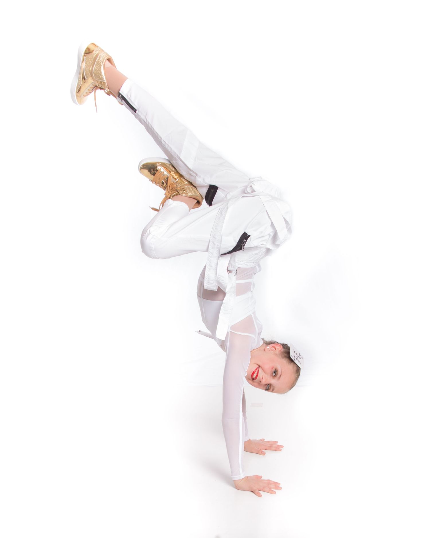 Dance Portrait Sessions with Olivia Jean Williams. She is located in Citrus and Hernando County Florida.