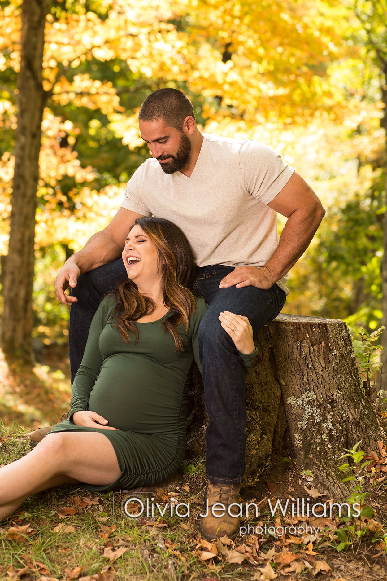 Portrait Sessions with Olivia Jean Williams. She is located in Citrus and Hernando County Florida.