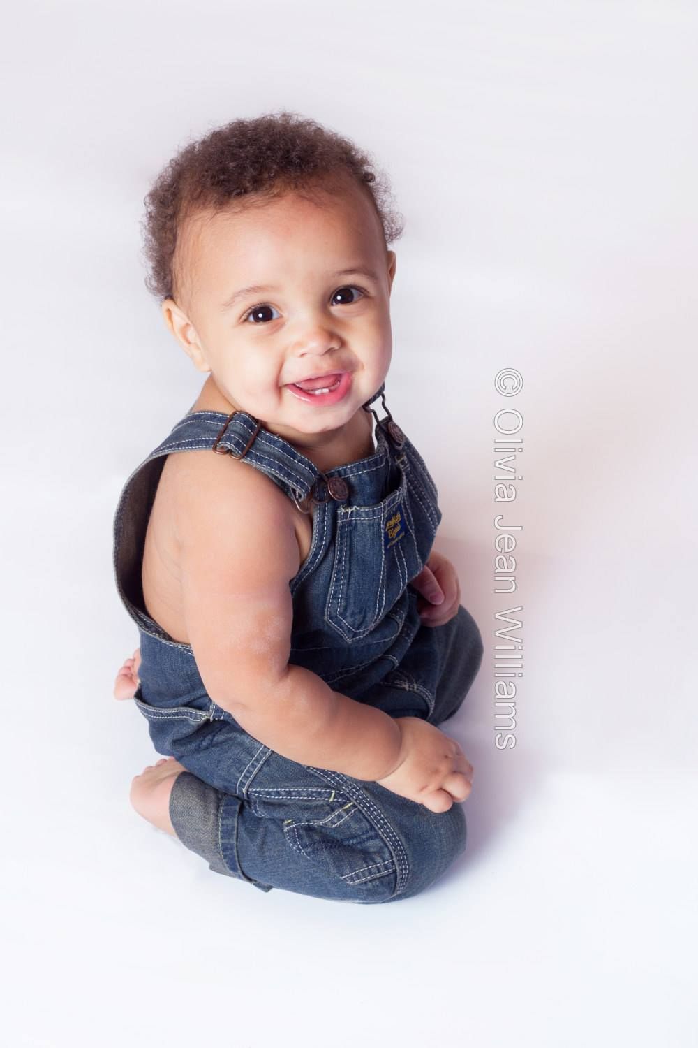 Portrait Sessions with Olivia Jean Williams. She is located in Citrus and Hernando County Florida.