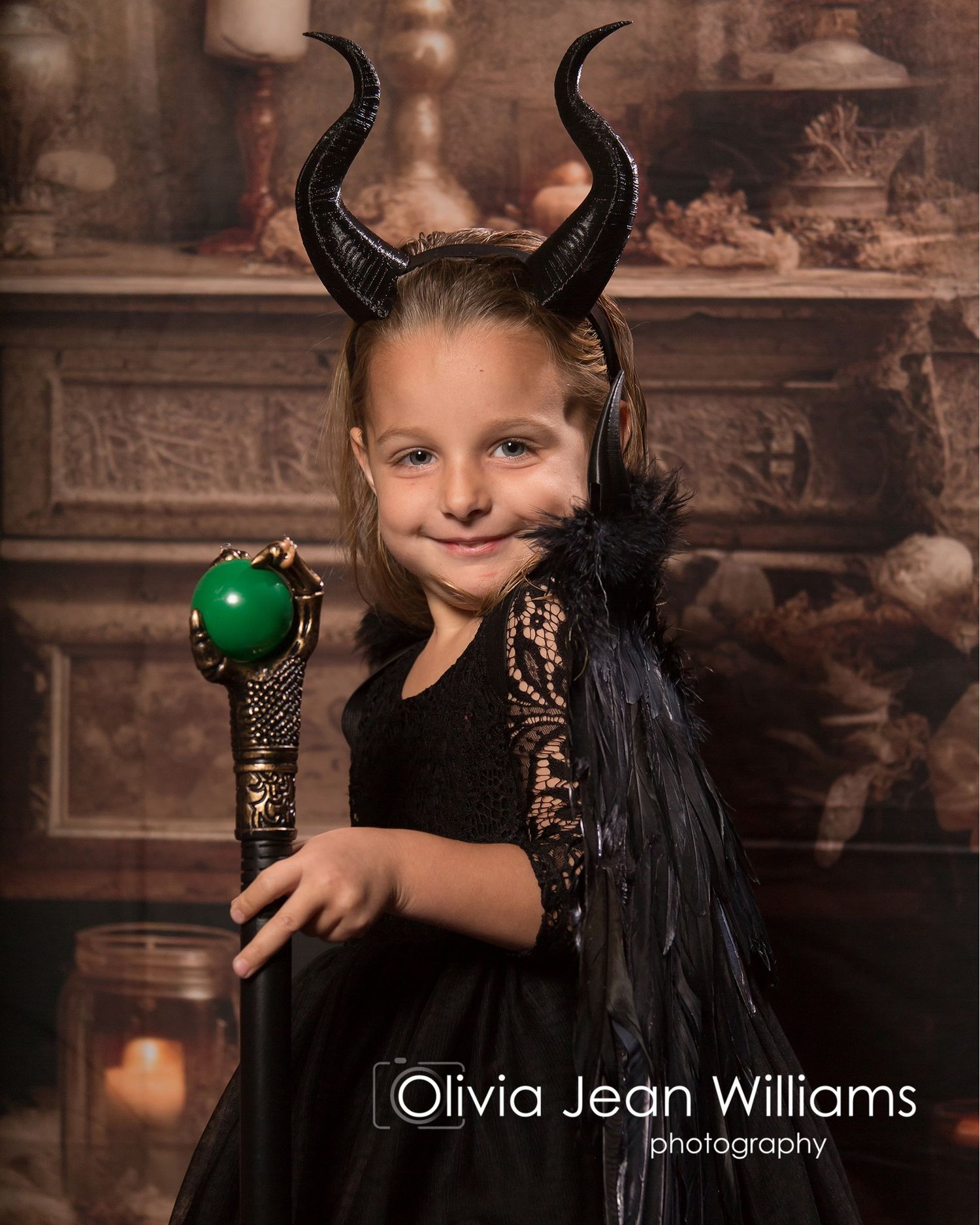 Halloween Portrait Sessions with Olivia Jean Williams. She is located in Citrus and Hernando County Florida.