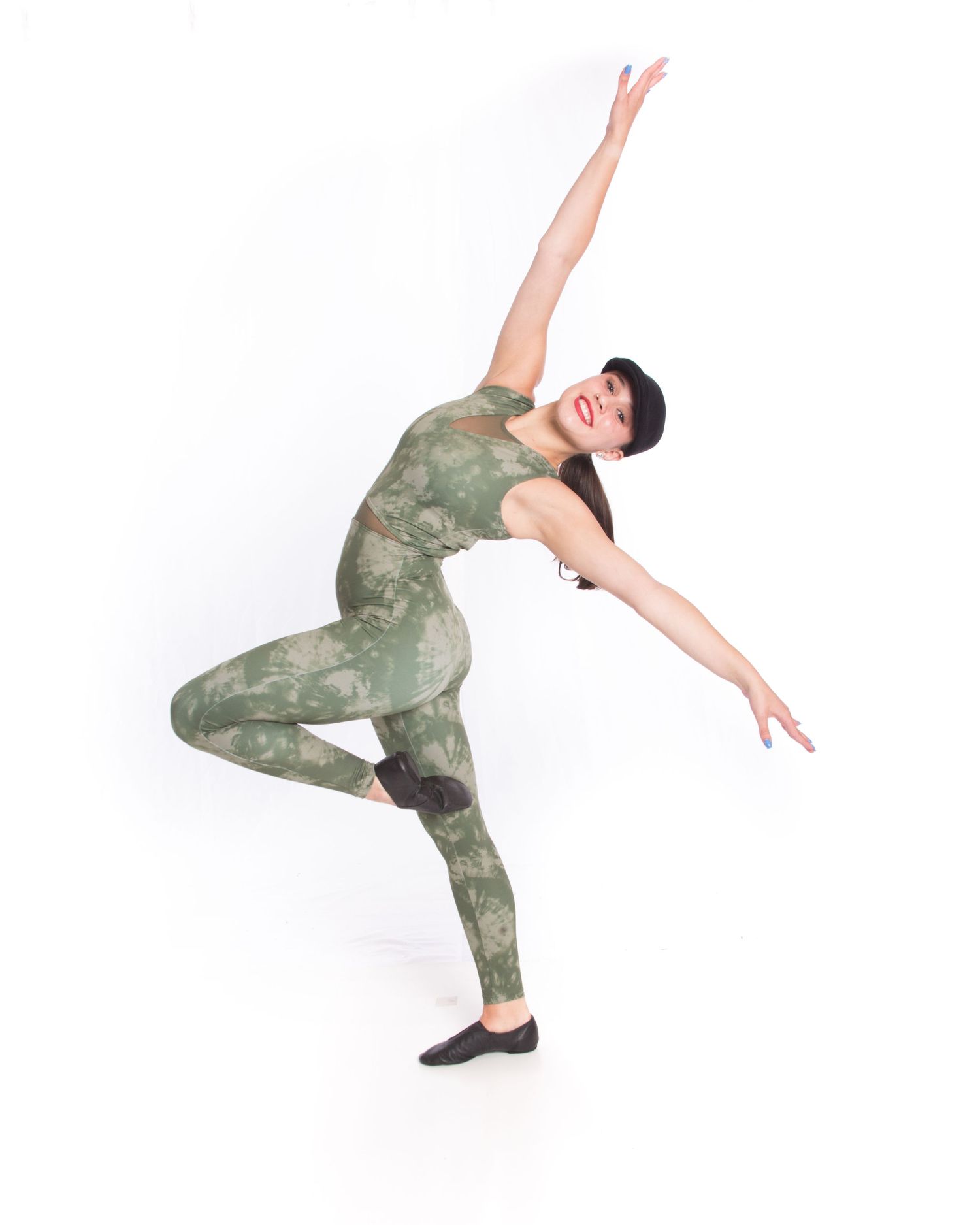 Dance Portrait Sessions with Olivia Jean Williams. She is located in Citrus and Hernando County Florida.