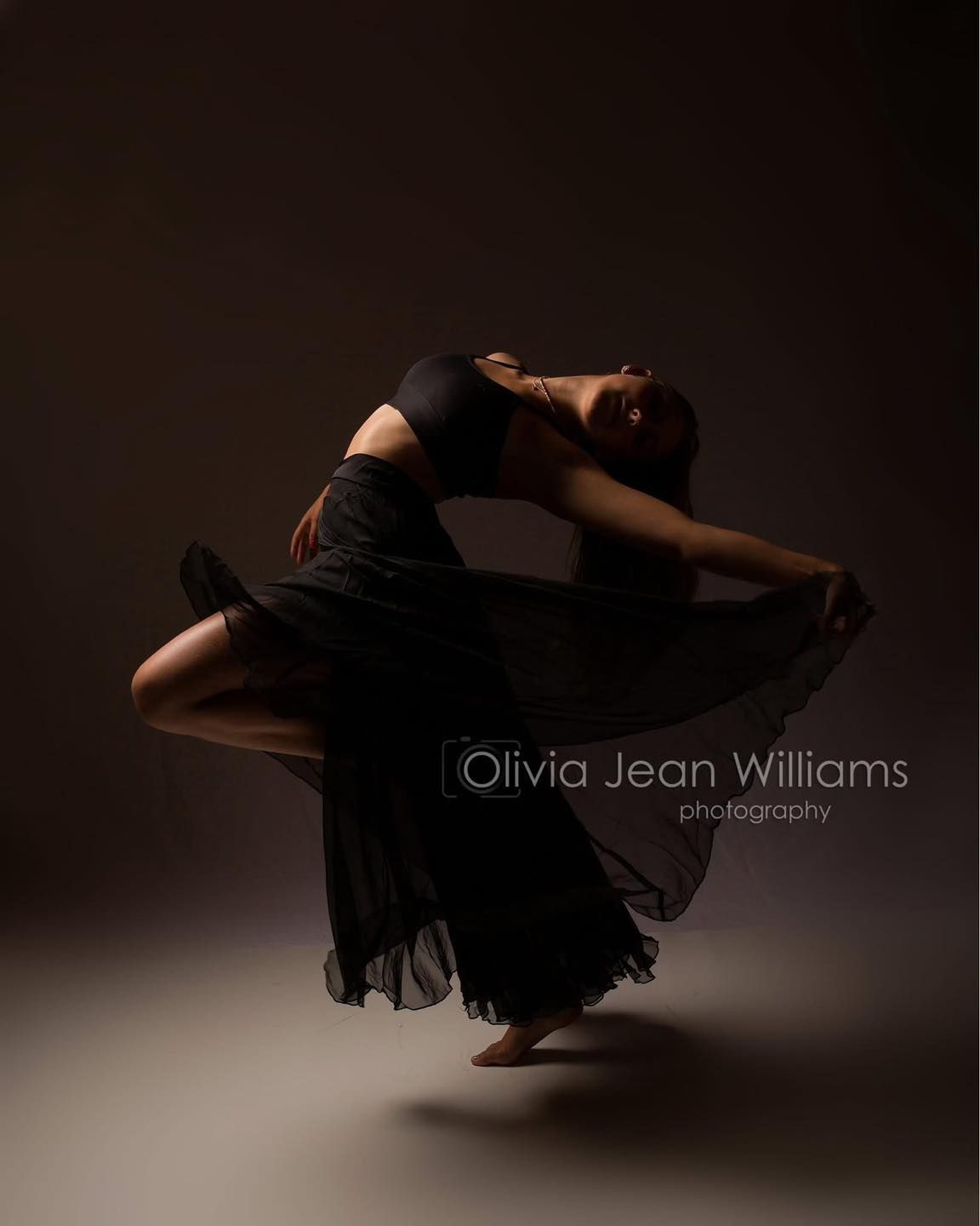 Dance Portrait Sessions with Olivia Jean Williams. She is located in Citrus and Hernando County Florida.