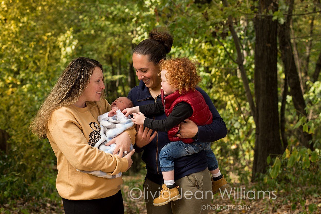 Portrait Sessions with Olivia Jean Williams. She is located in Citrus and Hernando County Florida.