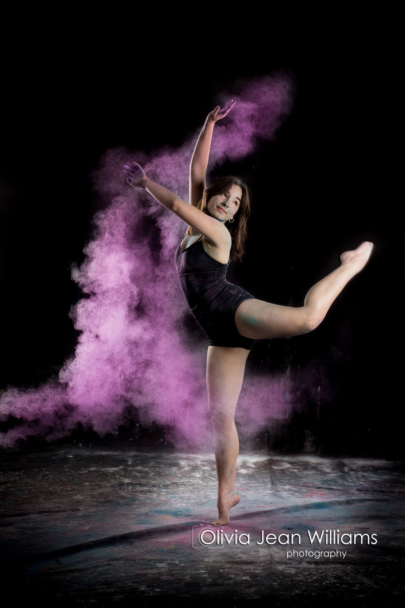 Dance Portrait Sessions with Olivia Jean Williams. She is located in Citrus and Hernando County Florida.