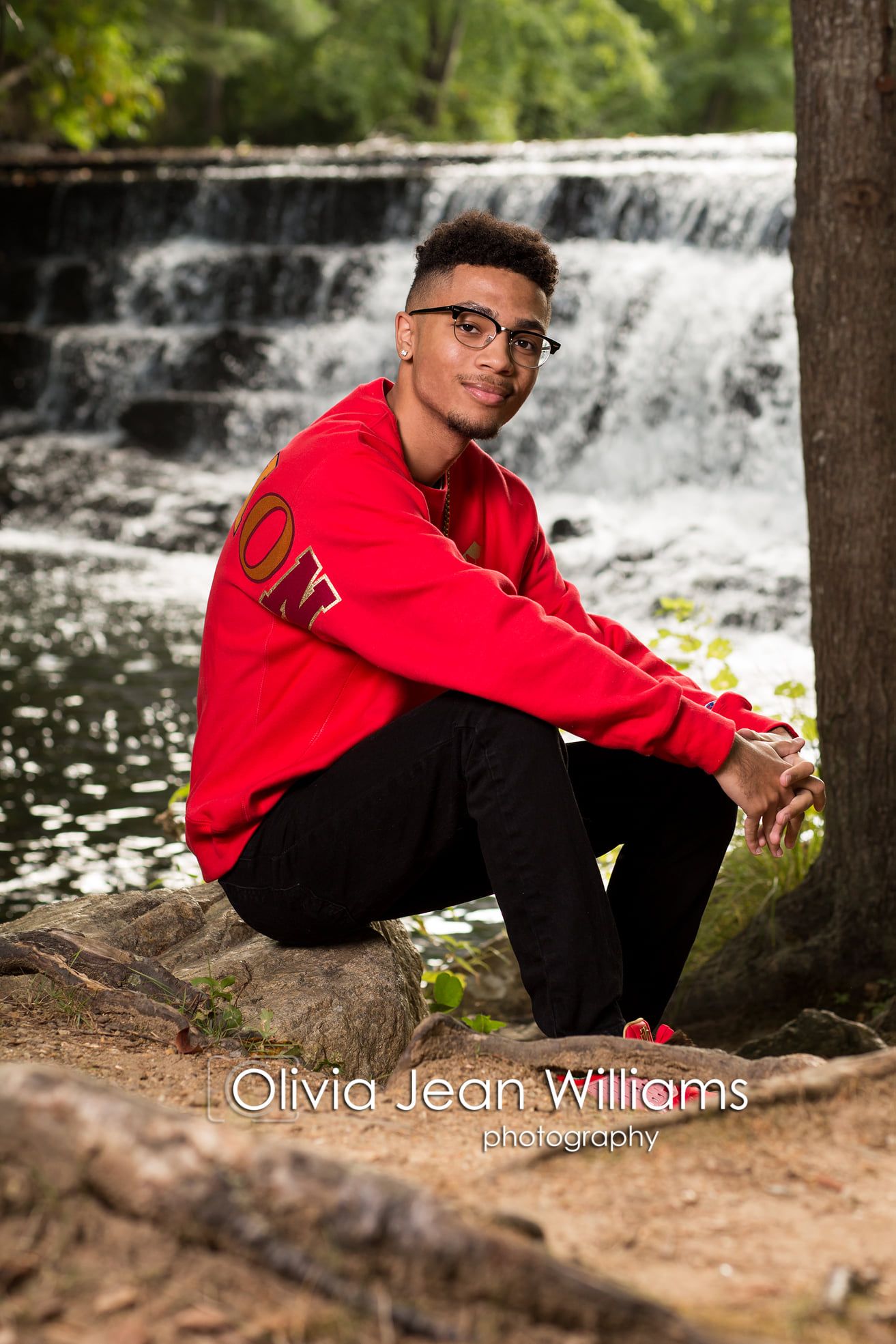 Senior Portrait Sessions with Olivia Jean Williams. She is located in Citrus and Hernando County Florida.