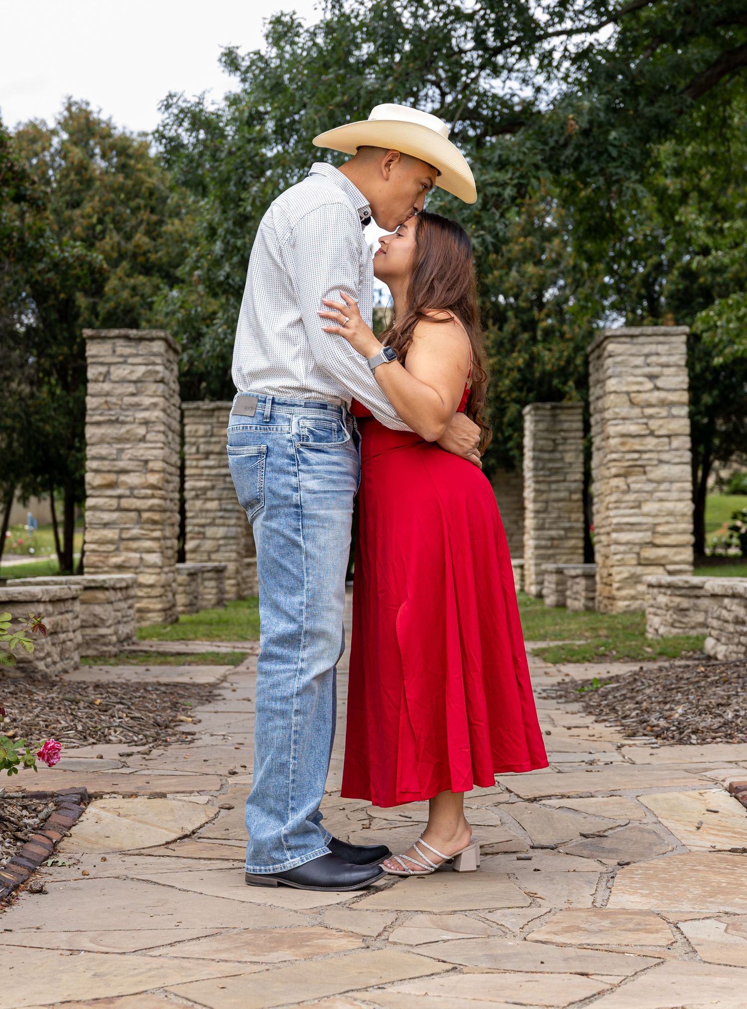 Central Iowa Photographer | Des Moines Iowa Photographer | Des Moines Family Photographer | Iowa Engagement Photographer | Des Moines, Iowa