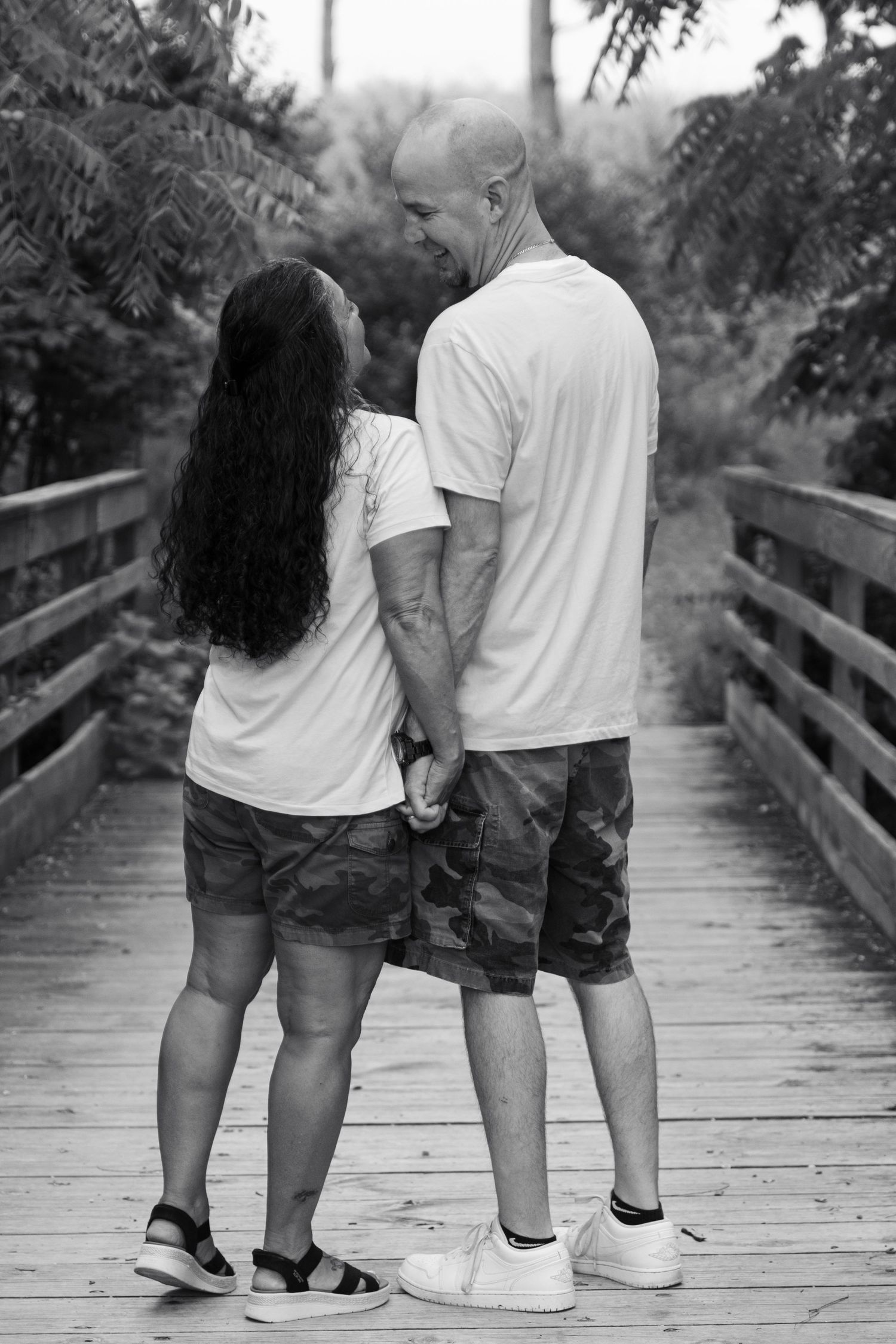 Des Moines Iowa Engagement and Couples Photographer