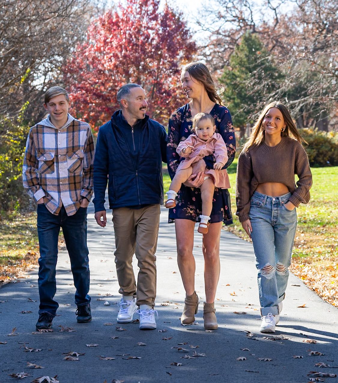 Central Iowa Photographer | Des Moines Iowa Photographer | Des Moines Family Photographer | Iowa Couples Photographer | Des Moines, Iowa