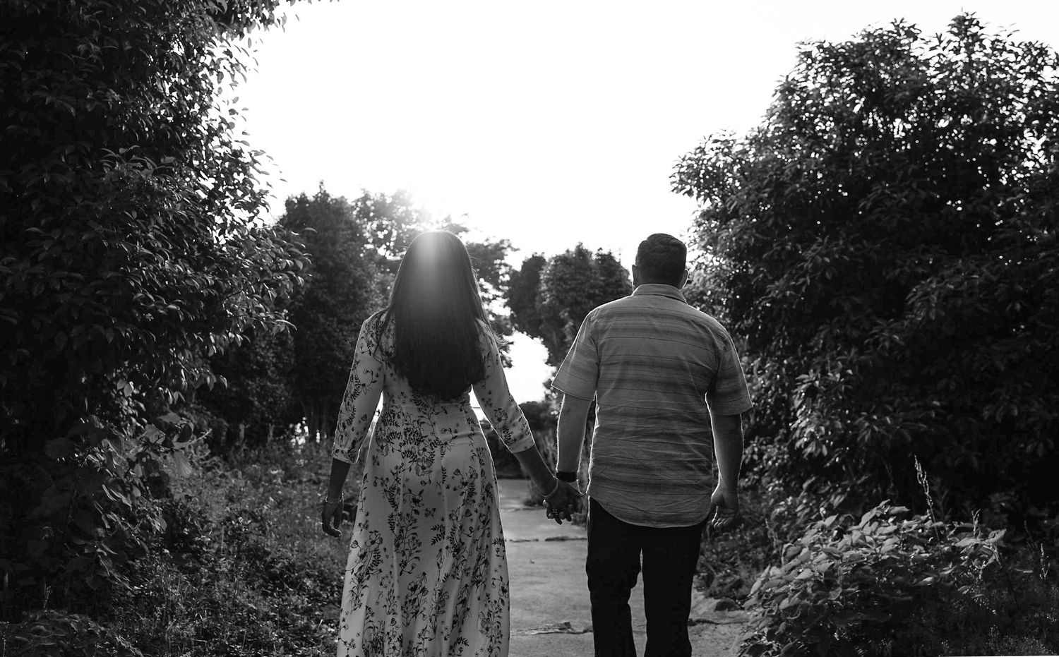 Sunset couples portrait session in Norfolk captured by Klean Vision Photo