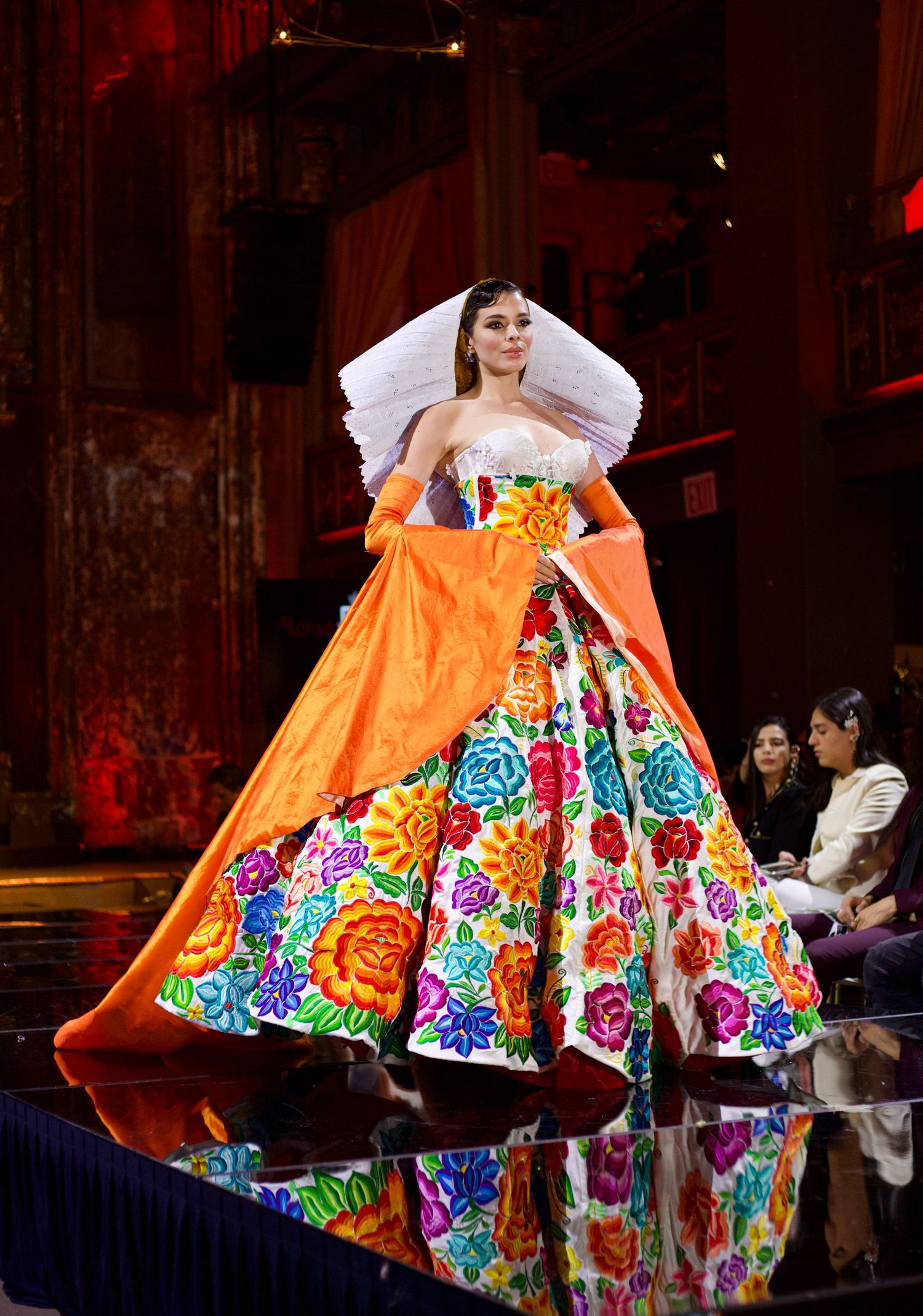 New York Fashion Week AM 2025