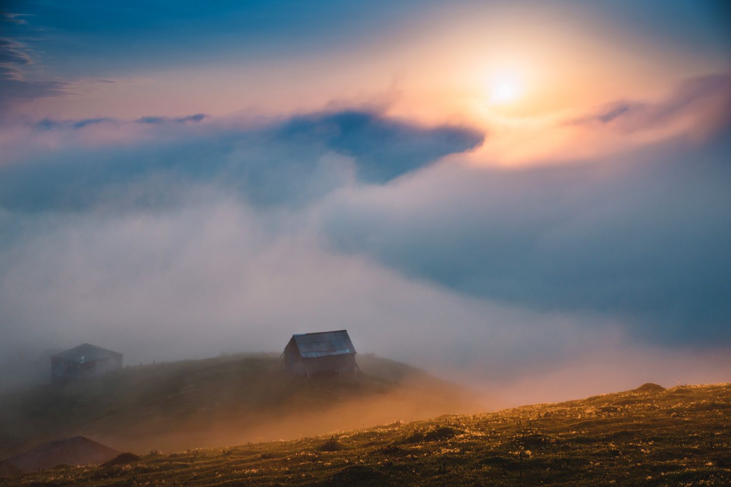 Colorful cloudsat sunset — serene highland atmosphere.