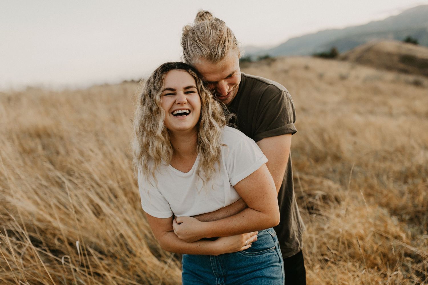 Adventurous couple photography in Nelson, New Zealand.
