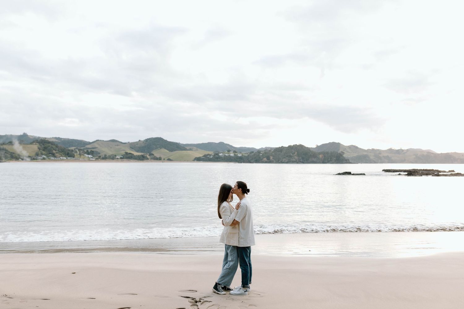 Candid, organic and lifestyle couple photography in Nelson, New Zealand.