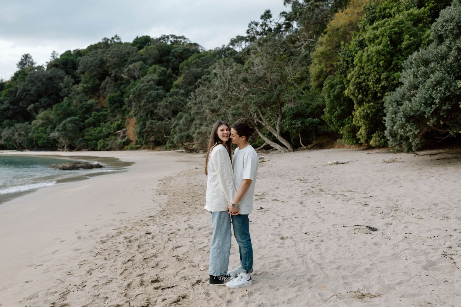 Creative couples photography based in Nelson, New Zealand.