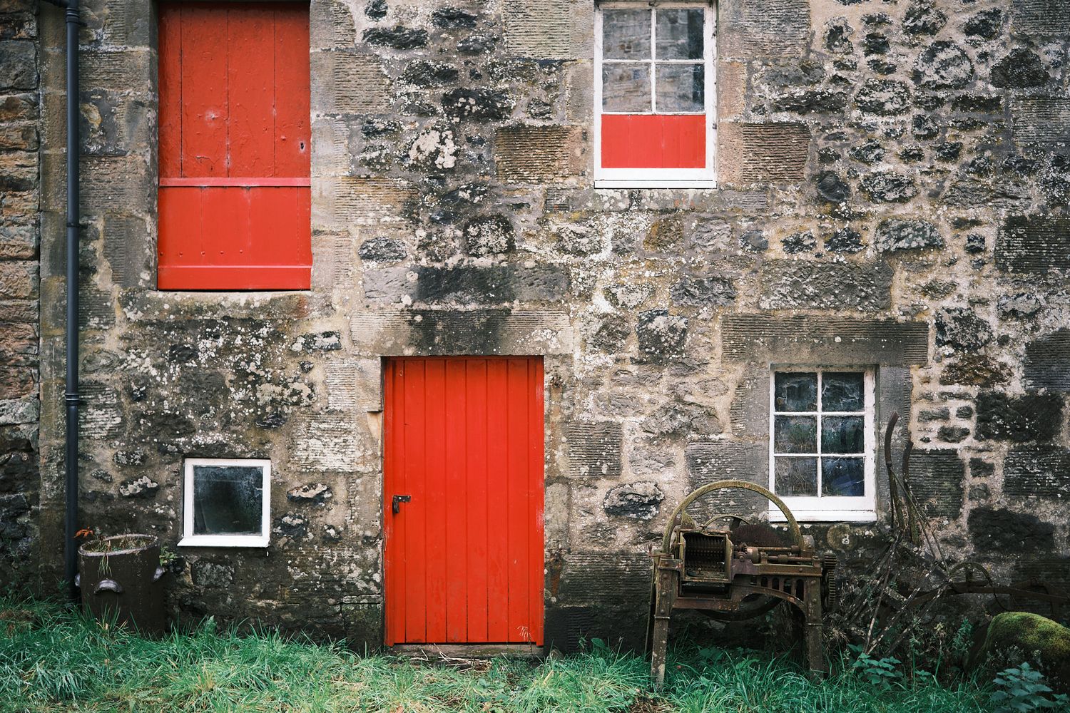 Martyn T. Cain is a professional lifestyle and brand photographer based in Ayrshire, Scotland: Dalgarven Mill, Kilwinning