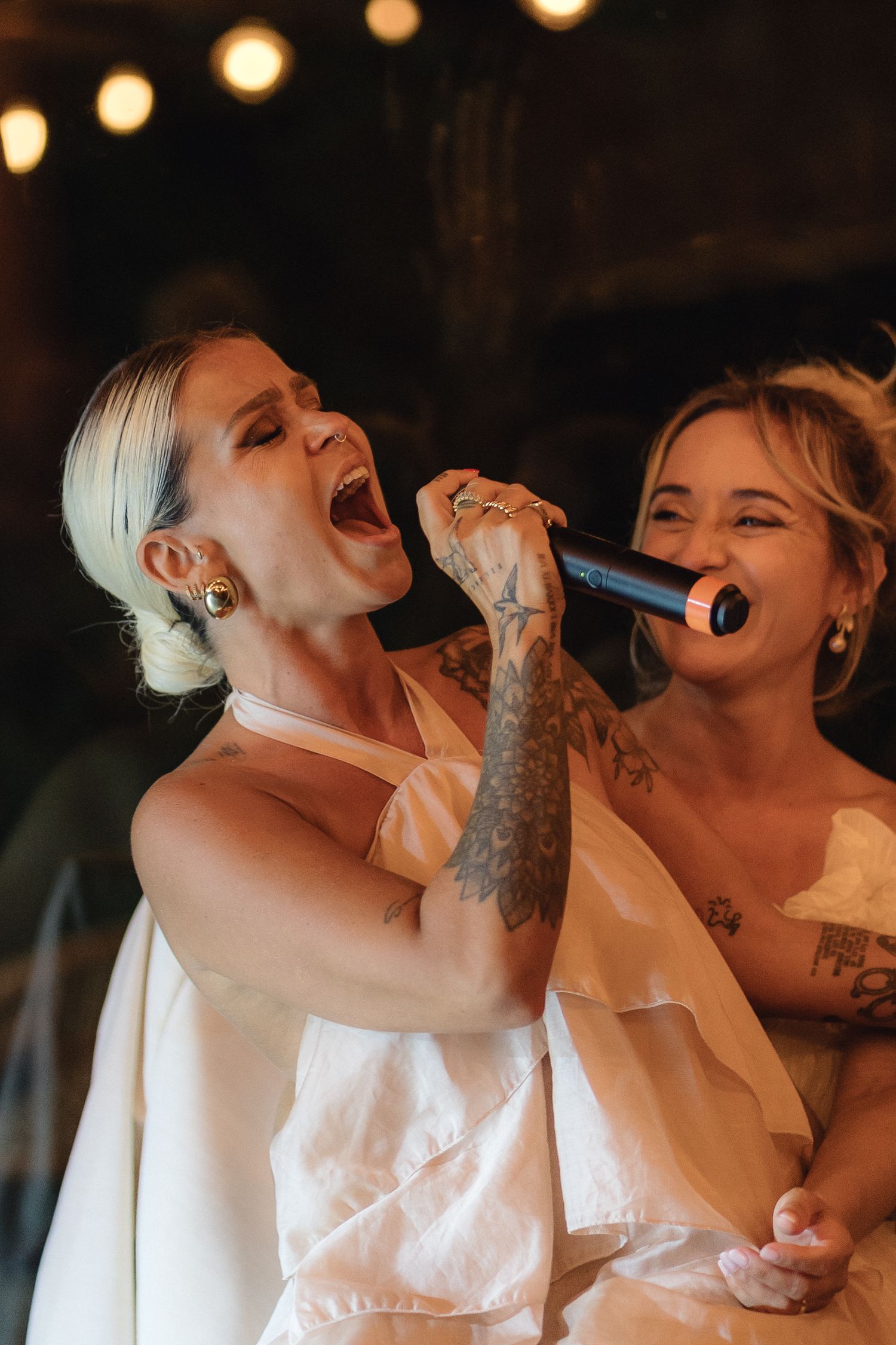 Casamento em Portugal para noivas, com o melhor fotógrafo de casamento, filmes de casamento, Rosa Bela e Carlos Areia. Cantora Aurea.