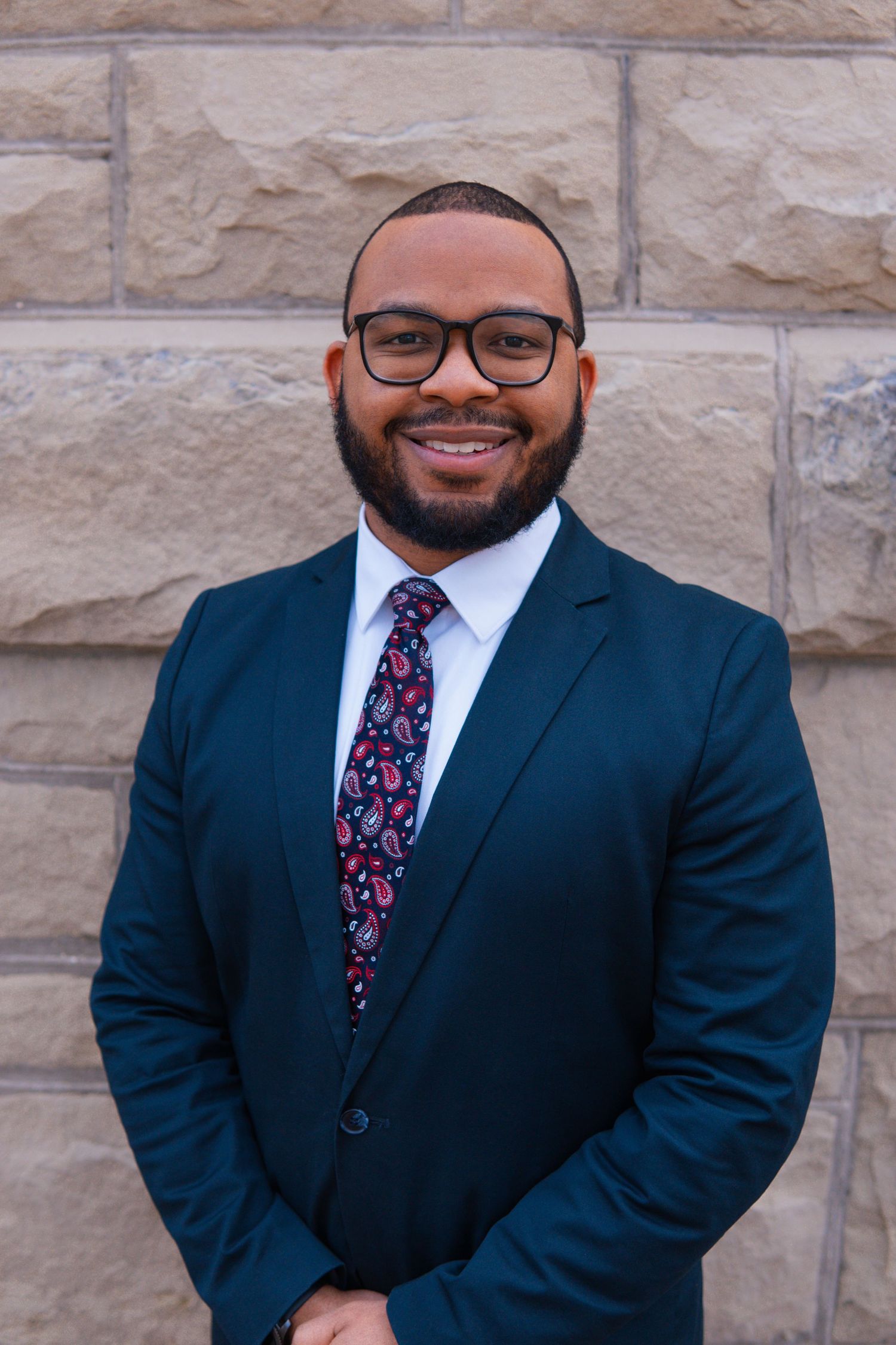 •    corporate headshot
    •    professional portrait
    •    team photo
    •    executive portrait
    •    brand photography
    •